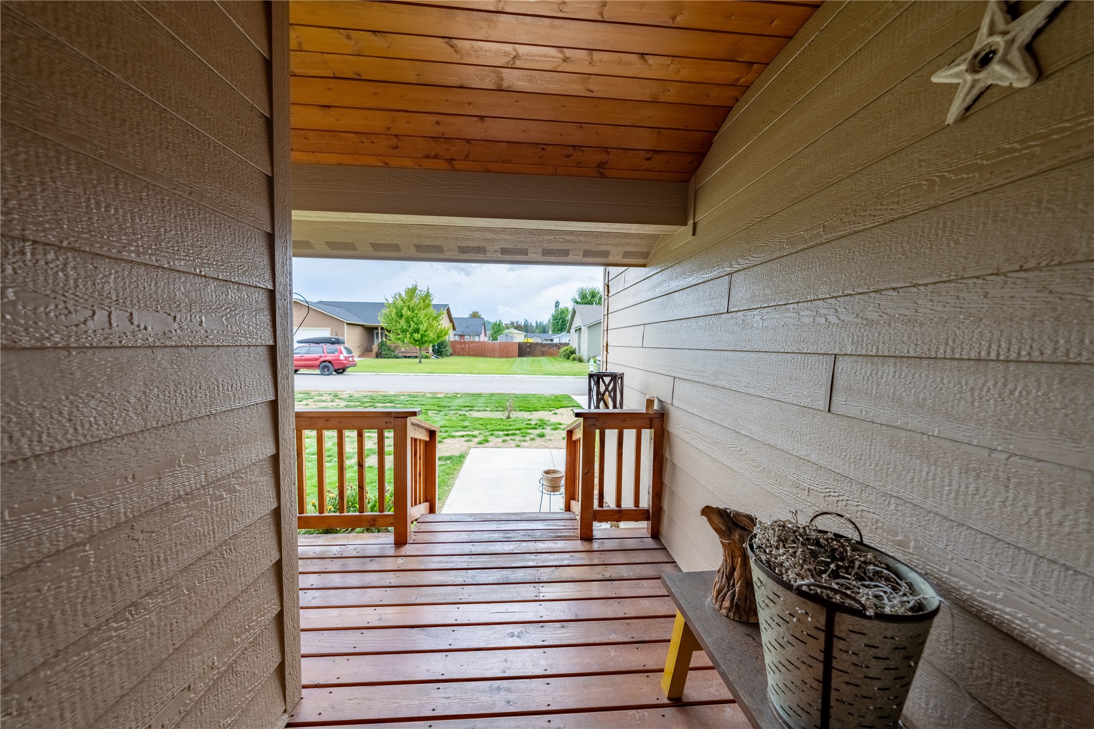 208 Melanie Lane Property Photo 3