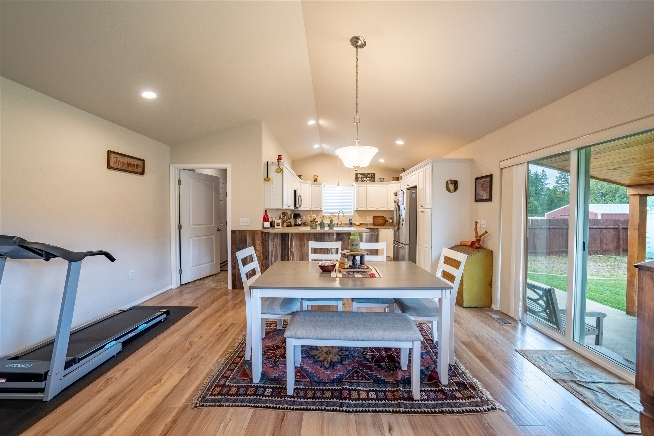 208 Melanie Lane Property Photo 16