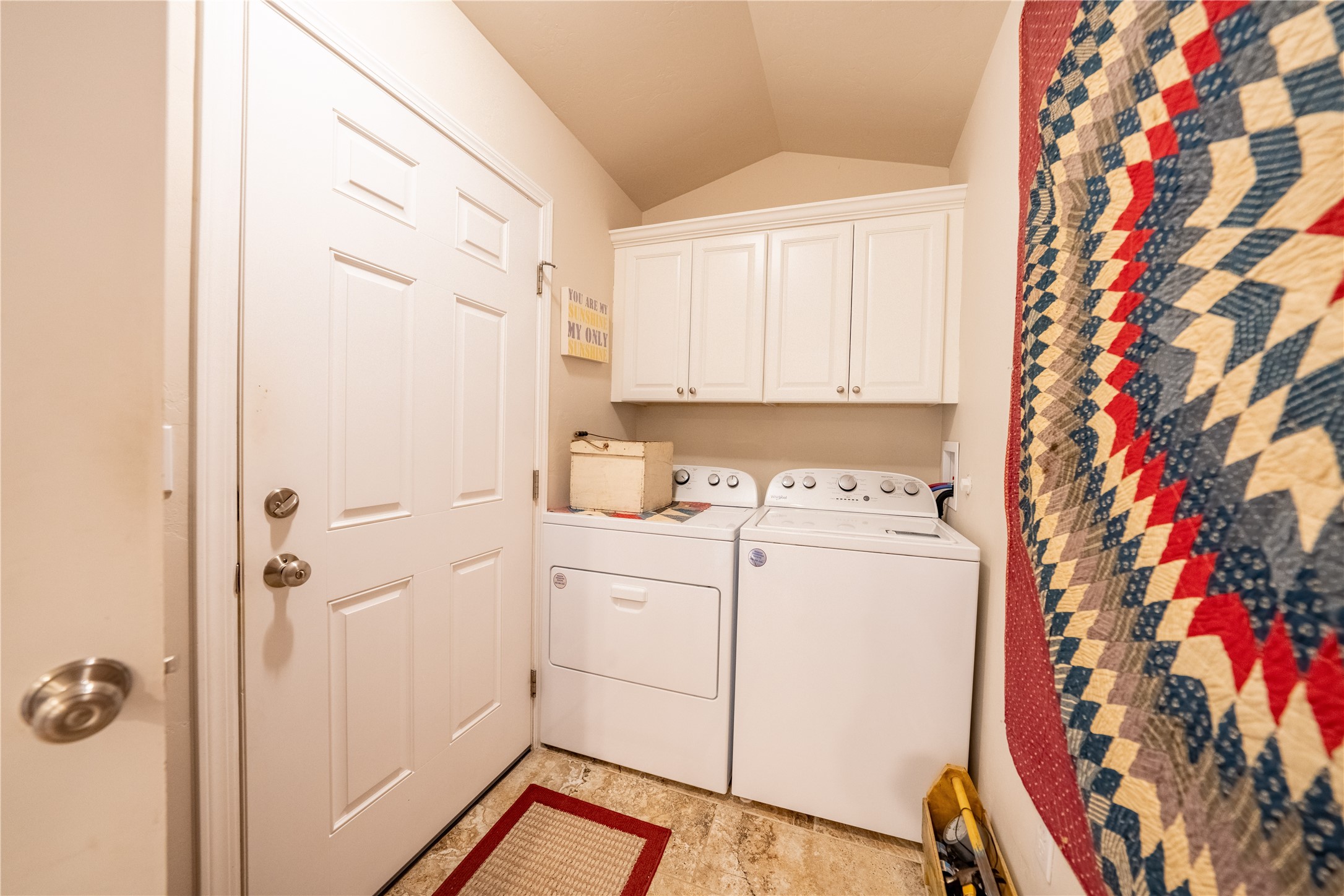 208 Melanie Lane Property Photo 17