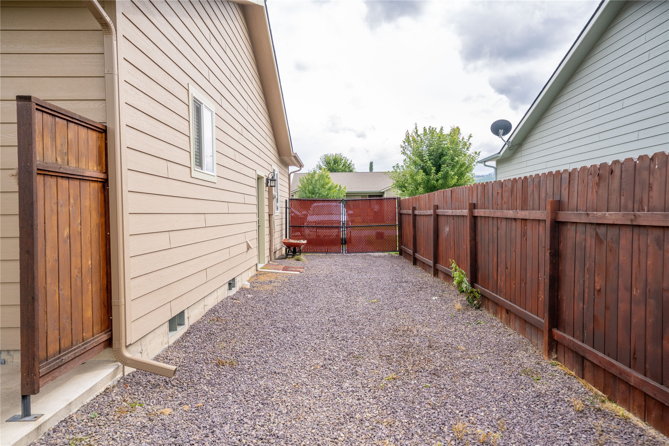 208 Melanie Lane Property Photo 36