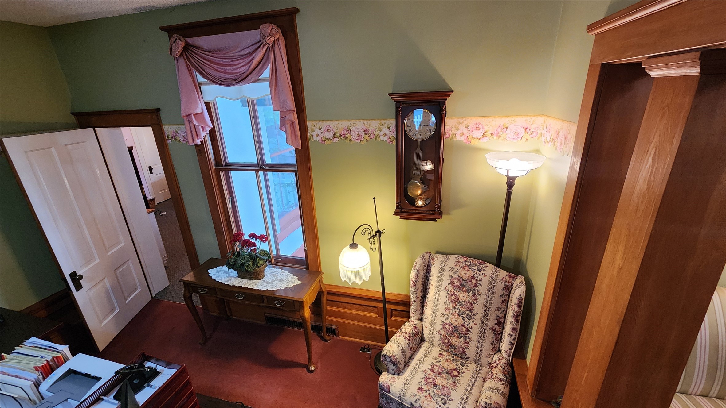 221 5th Avenue Property Photo 16