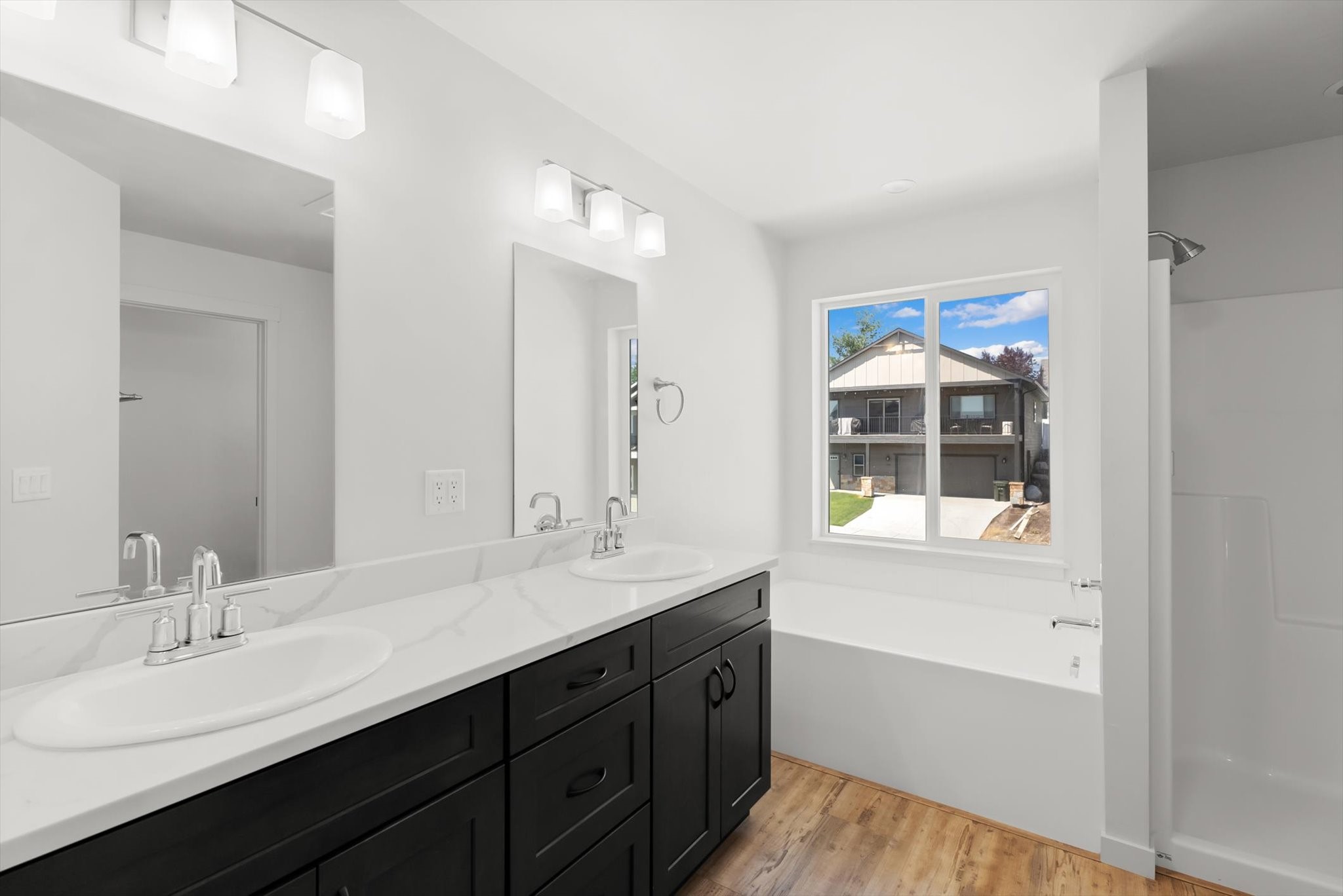 228 Cottage Drive Property Photo 18