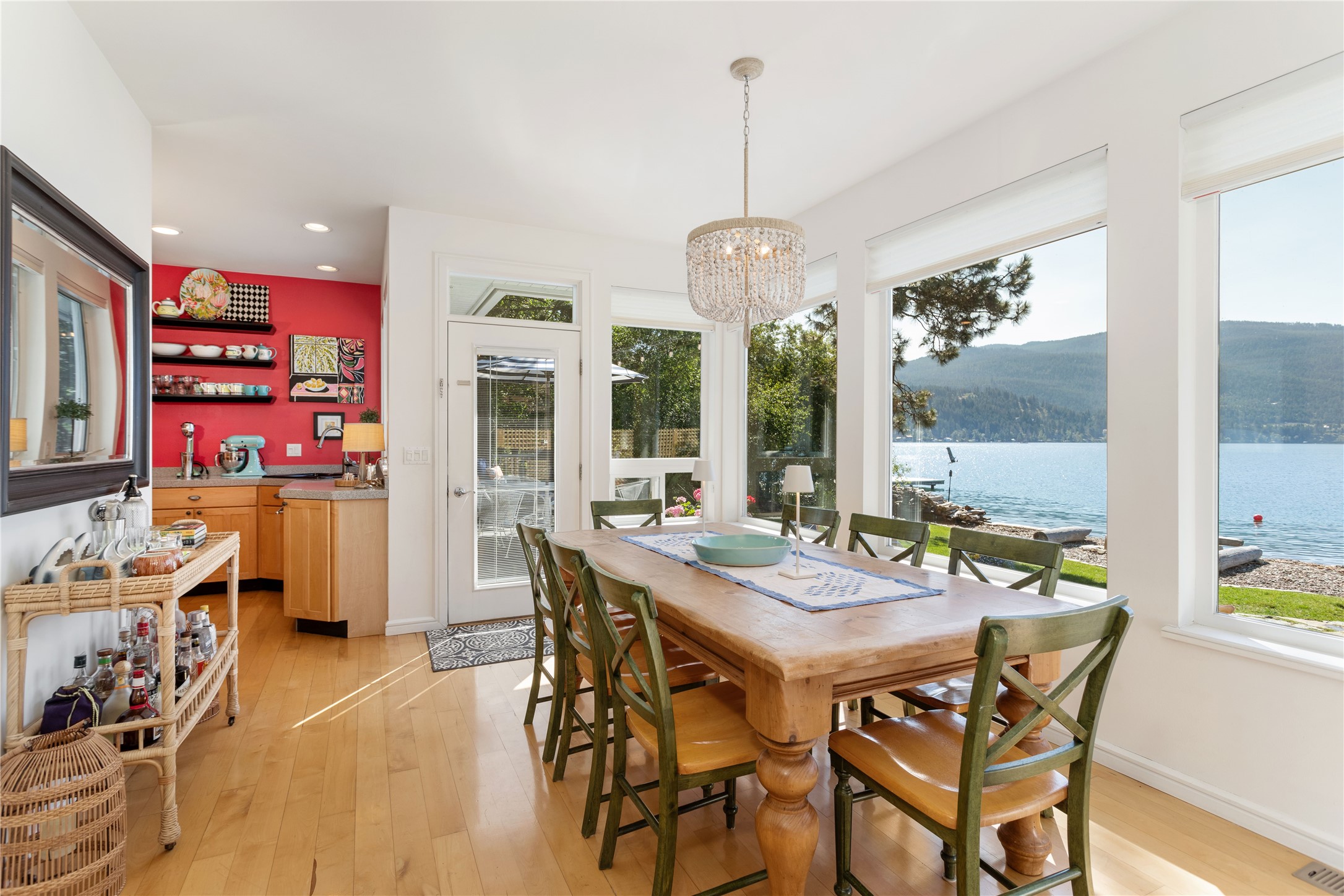 33191 Lakeshore Drive Property Photo 10