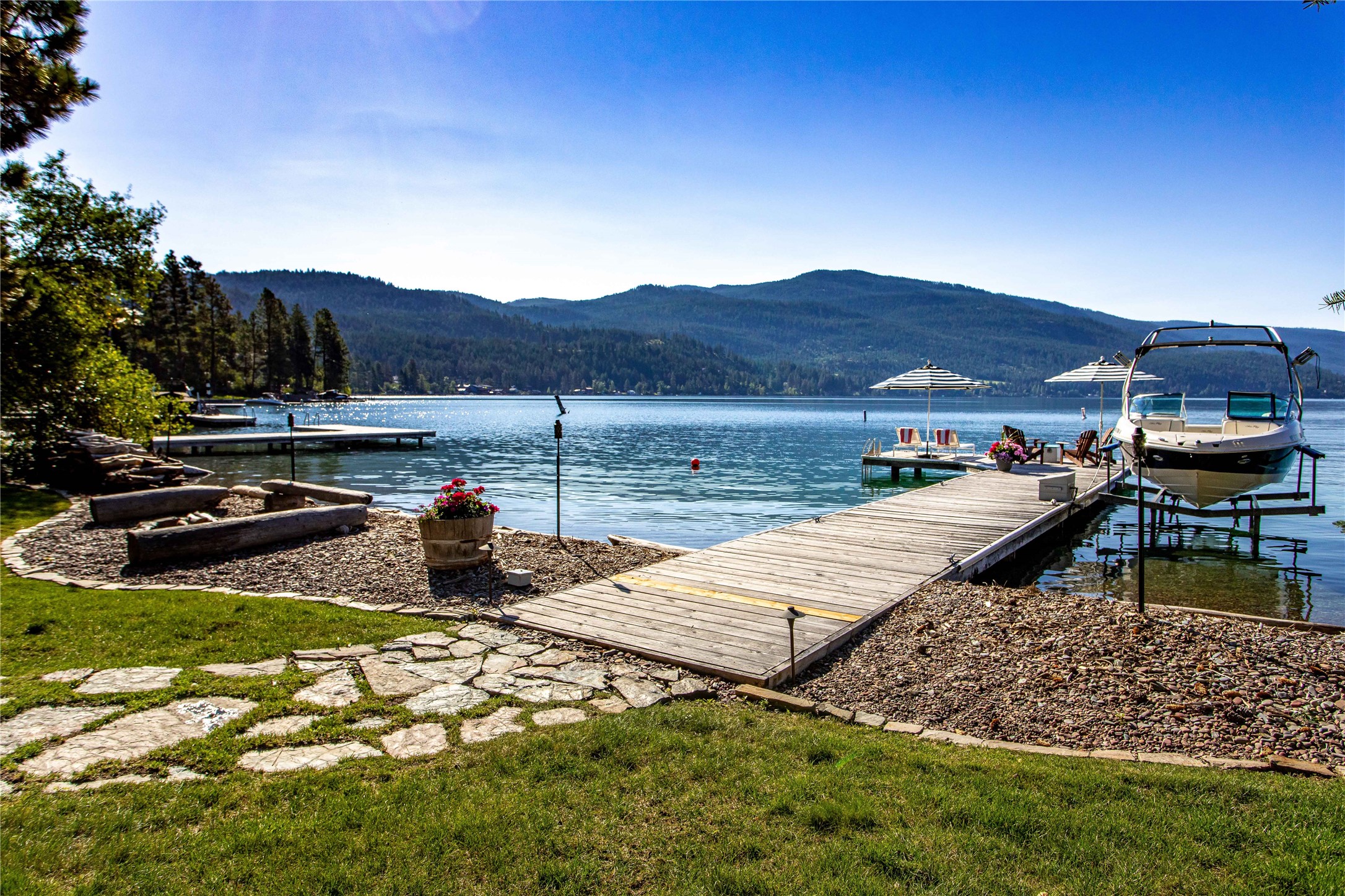 33191 Lakeshore Drive Property Photo 16