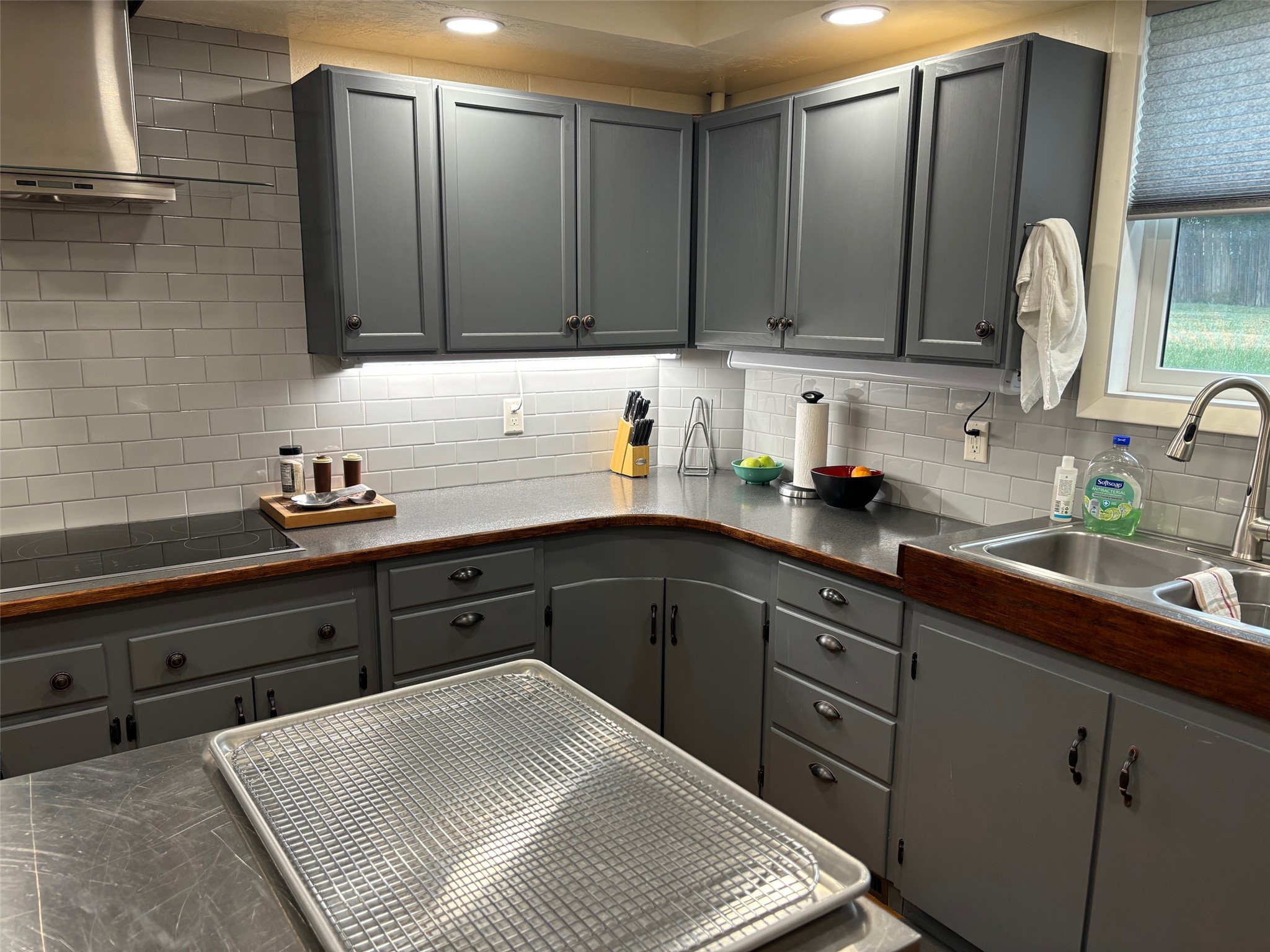 64 1st Avenue Property Photo 5