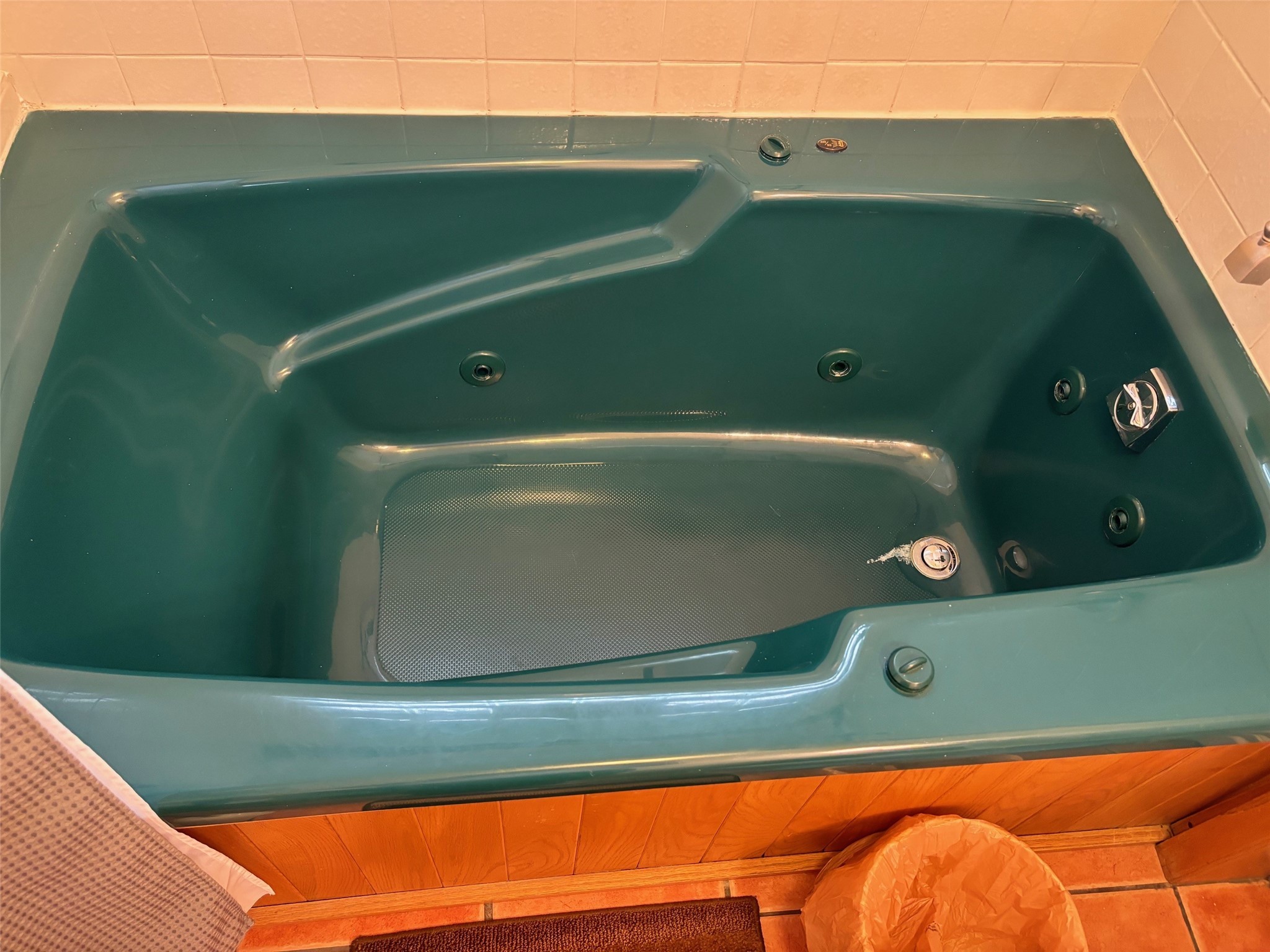 64 1st Avenue Property Photo 13