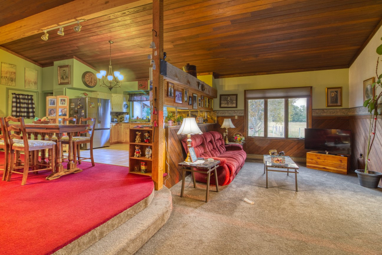 1235 Arrow Horse Lane Property Photo 14