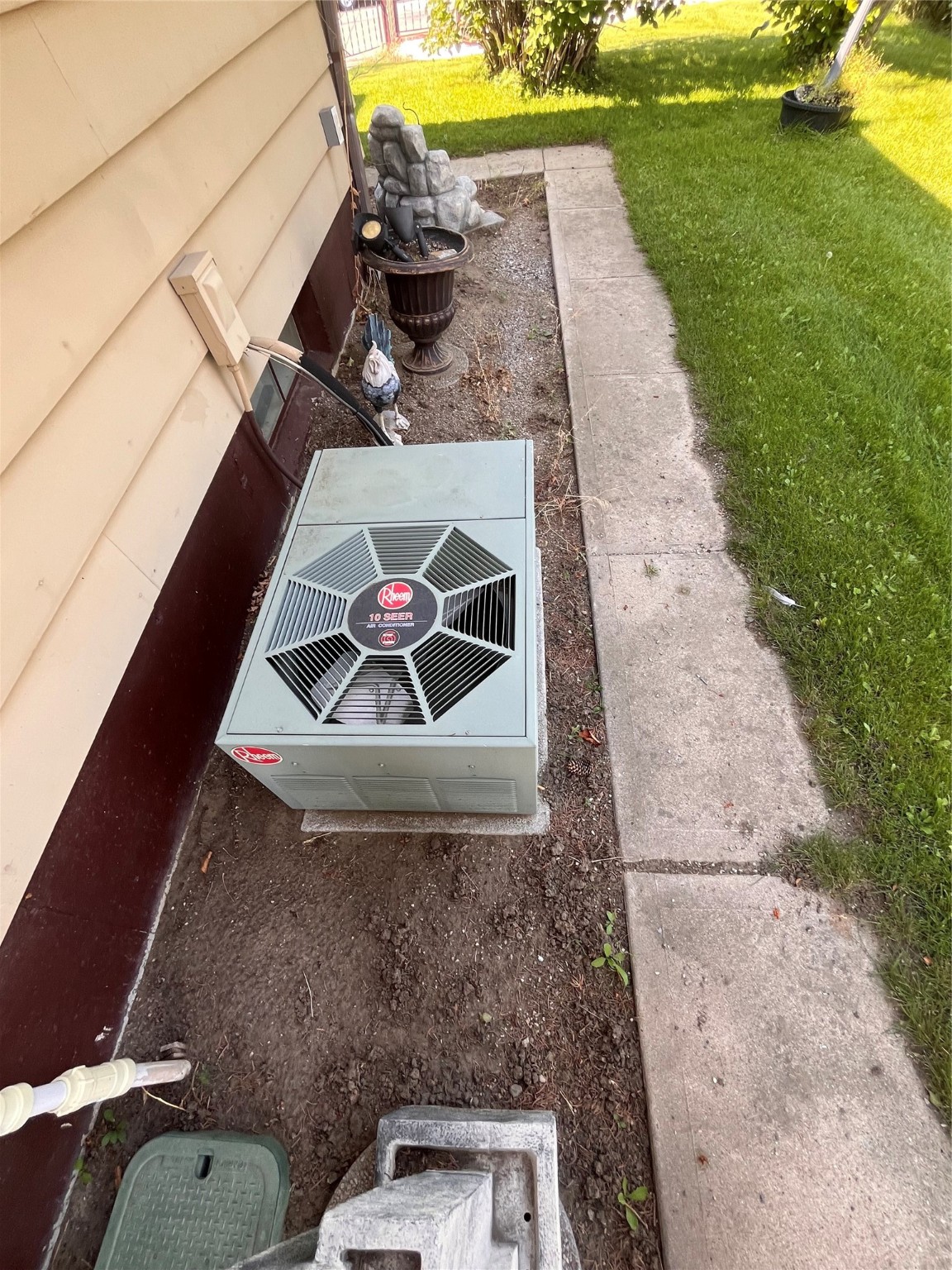 403 Circle Drive Property Photo 9