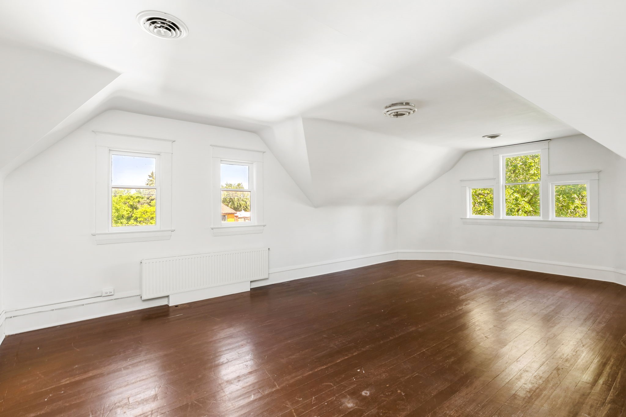 207 3rd Avenue N Property Photo 40