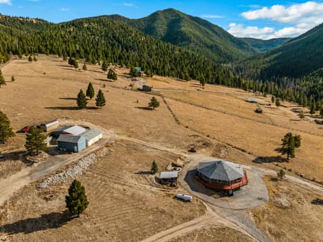 149 Bear Gulch Road Property Photo 3