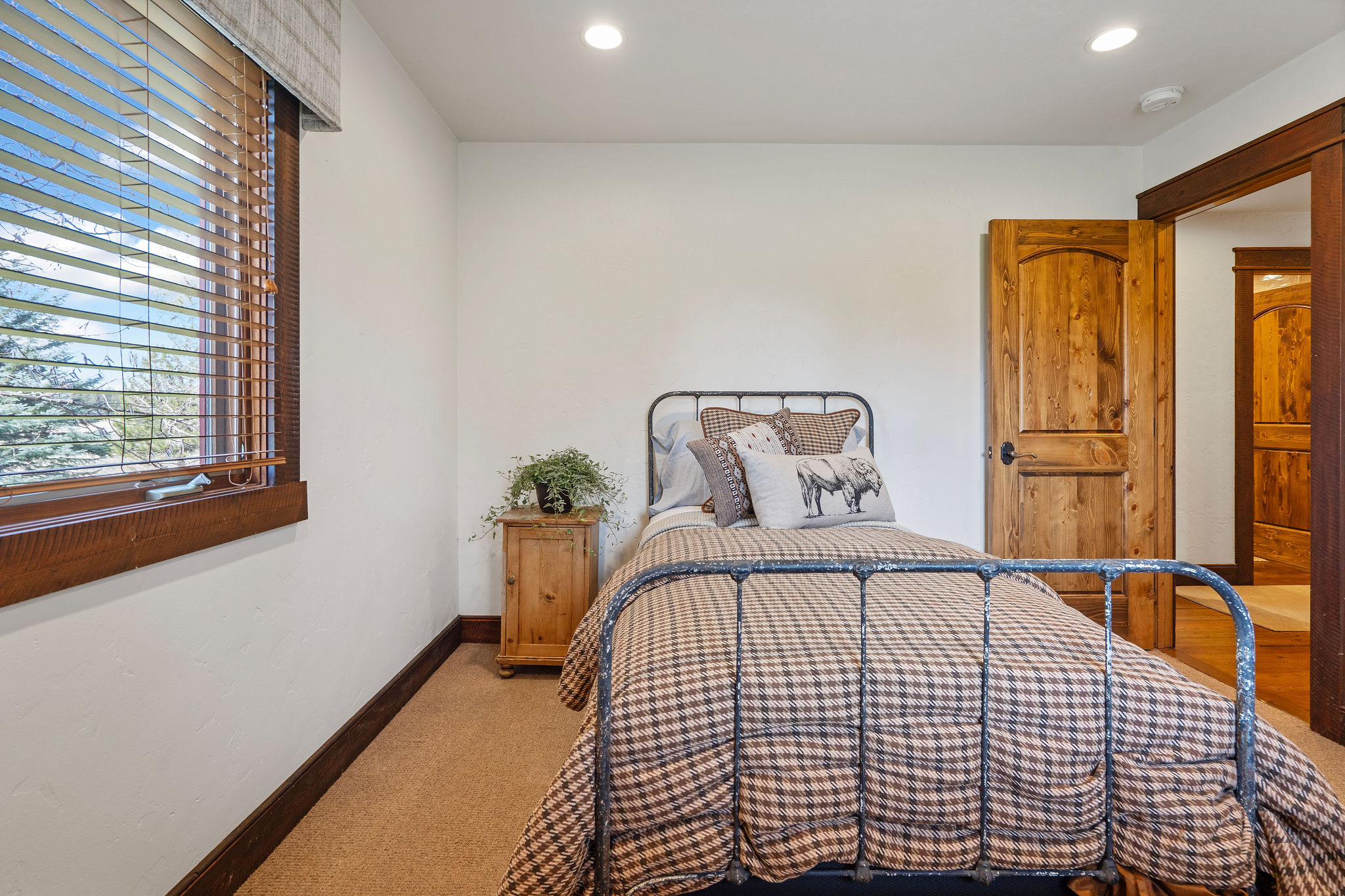 1212 Spring Prairie Ranch Road Property Photo 49