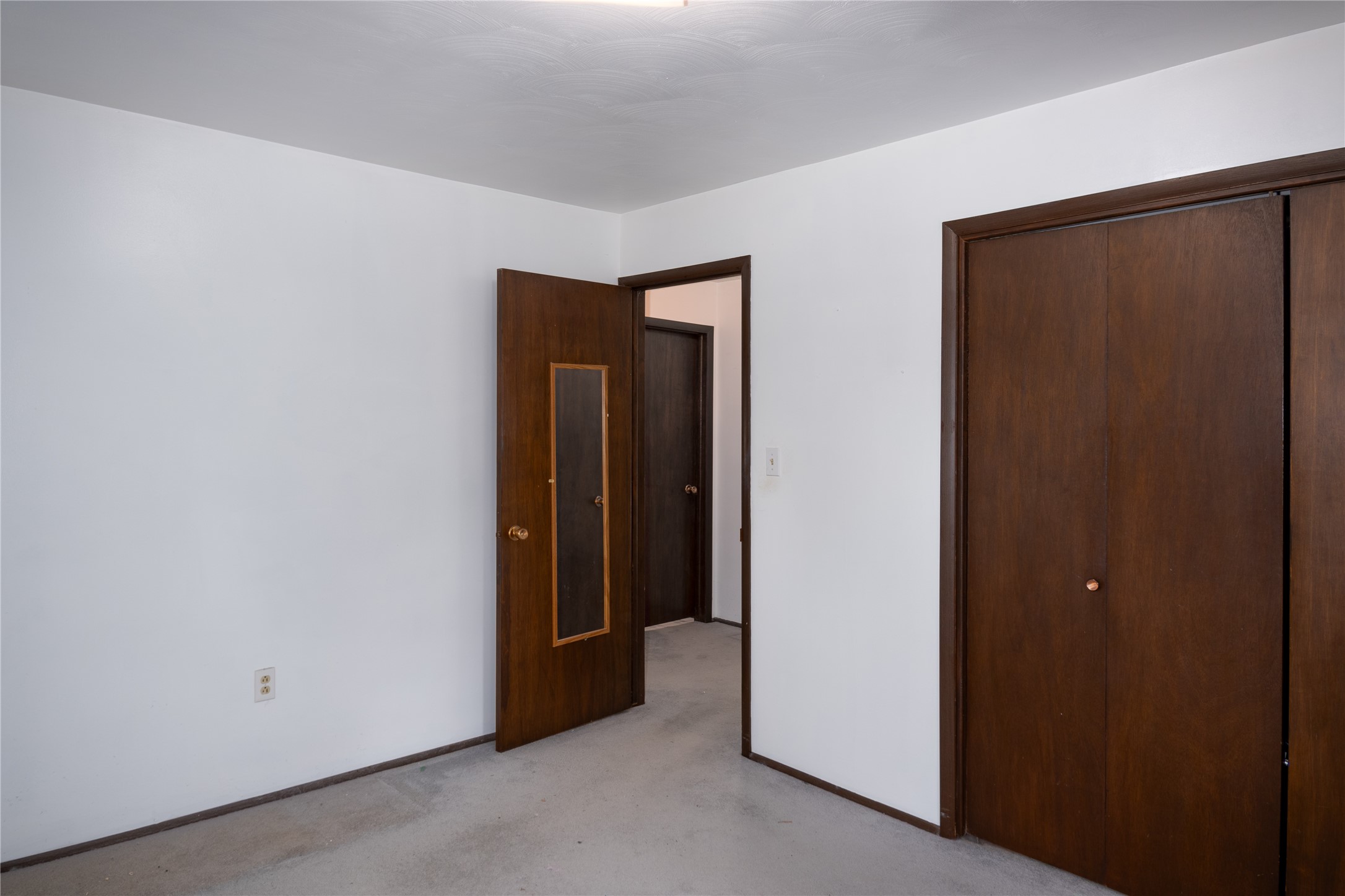 35 Avenue C Property Photo 38