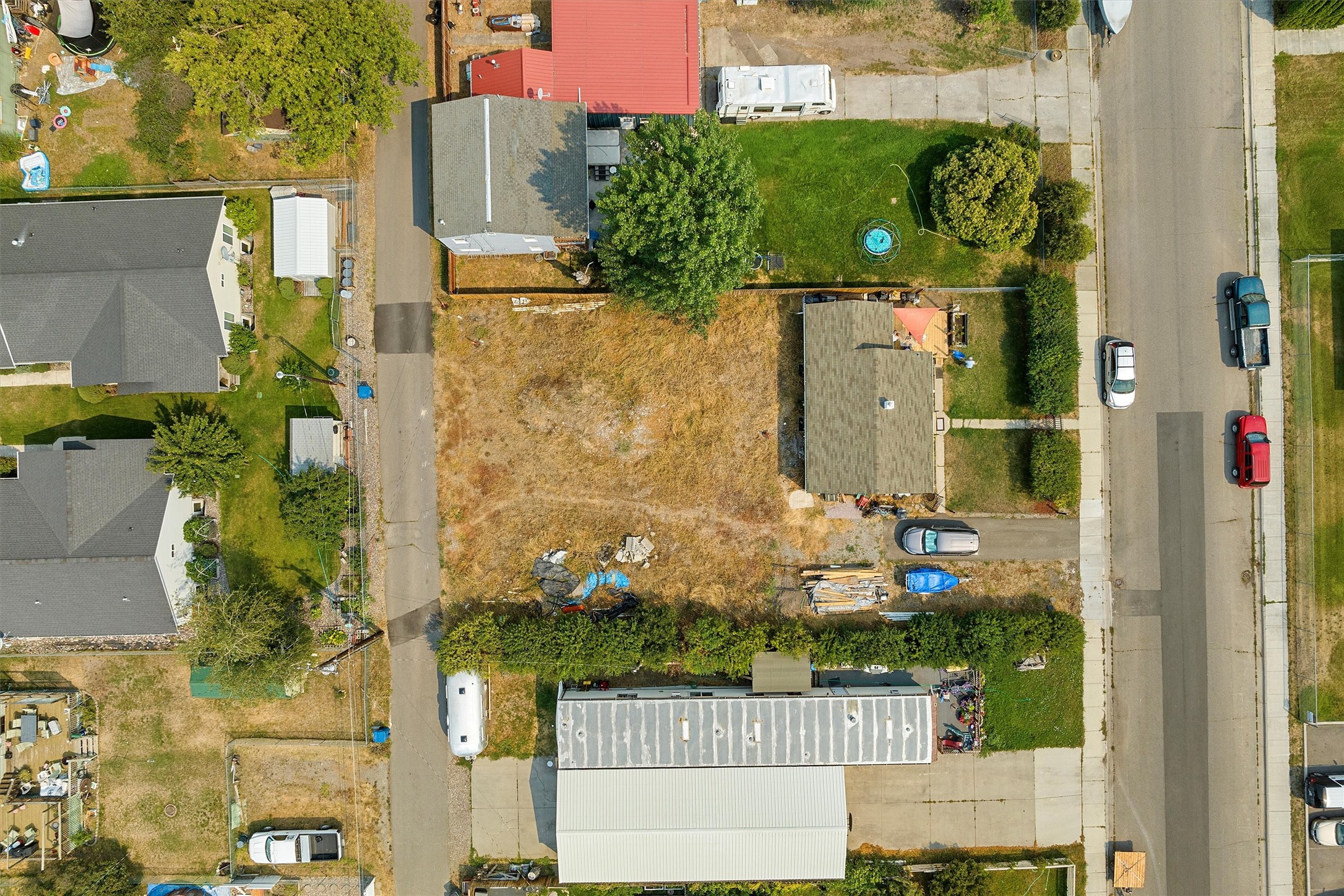 2374 Harve Avenue Property Photo 1