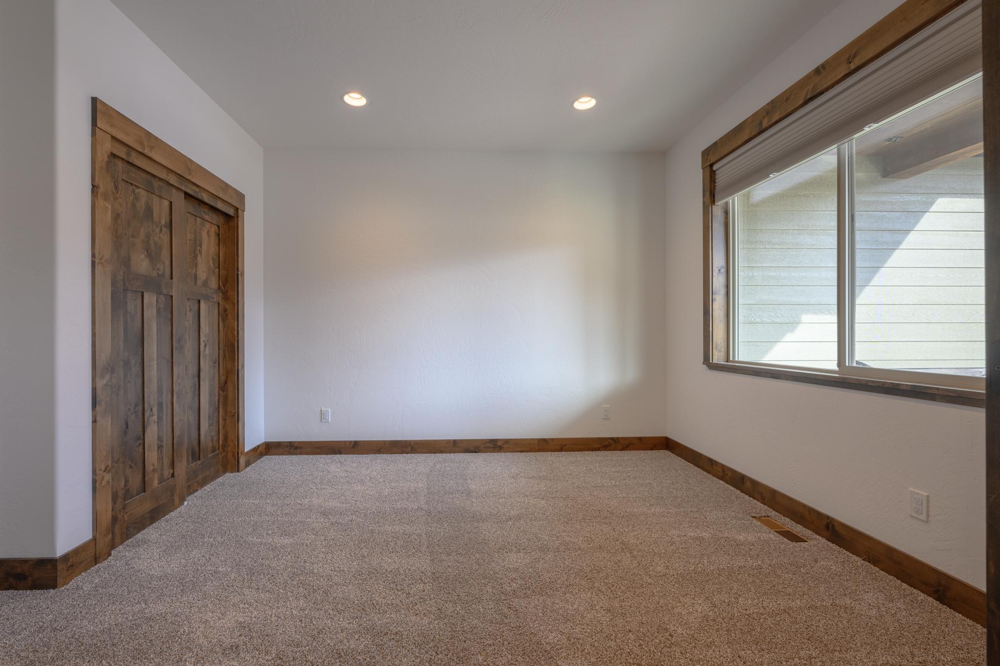 257 Leonard Lane Property Photo 25