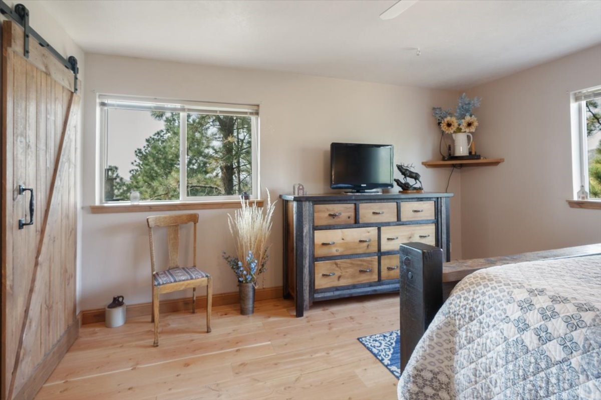 4025 Lake Point Drive Property Photo 36