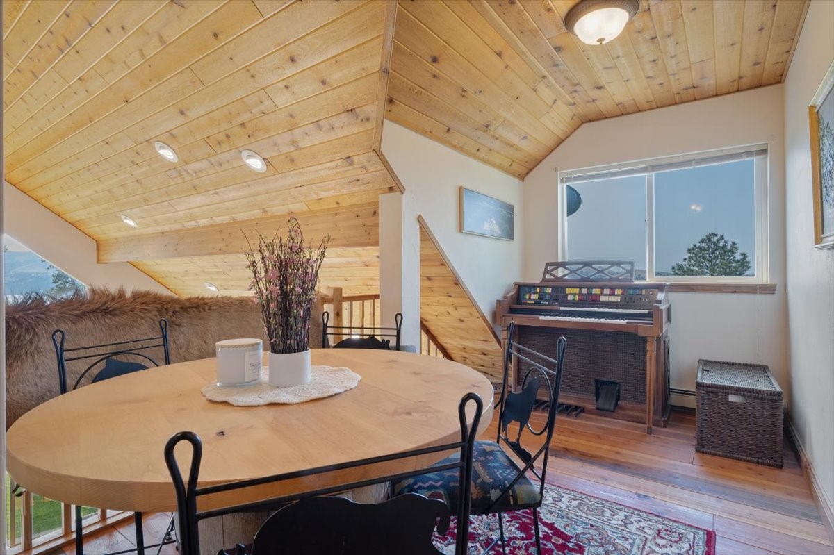 4025 Lake Point Drive Property Photo 58