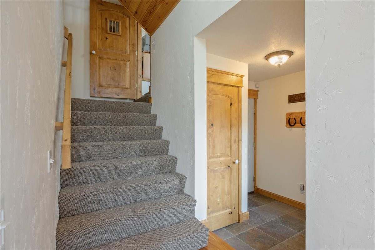 4025 Lake Point Drive Property Photo 65