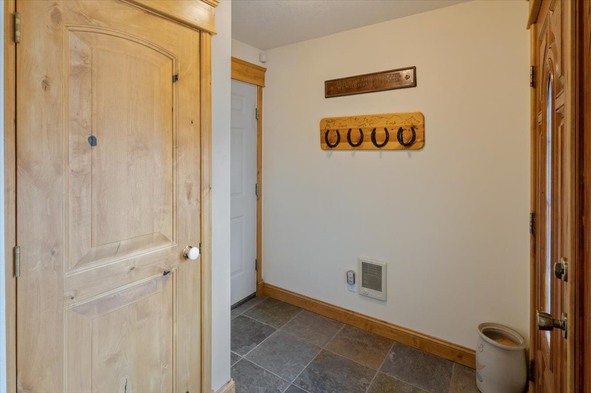 4025 Lake Point Drive Property Photo 66