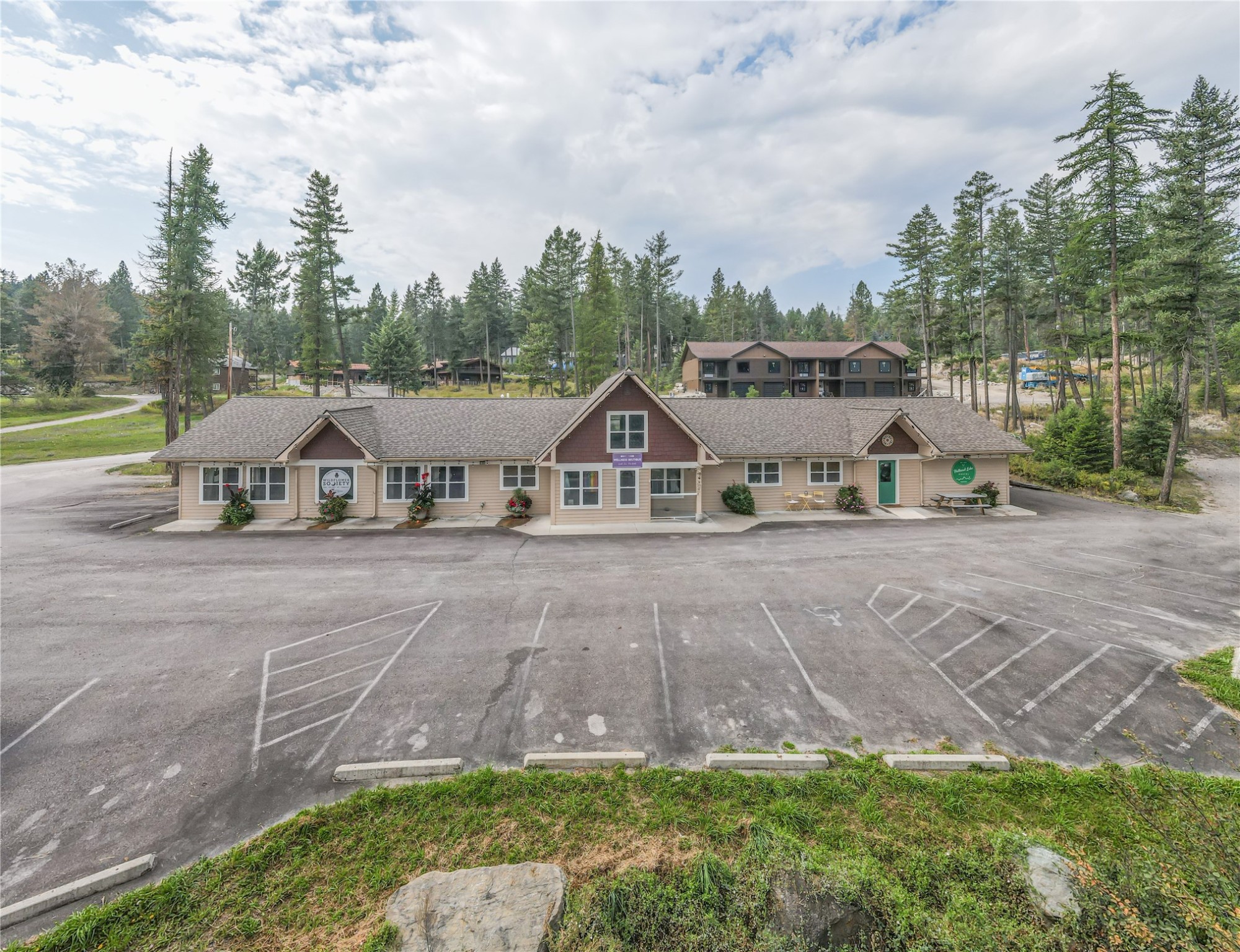 77 Deer Creek Road Property Photo 1