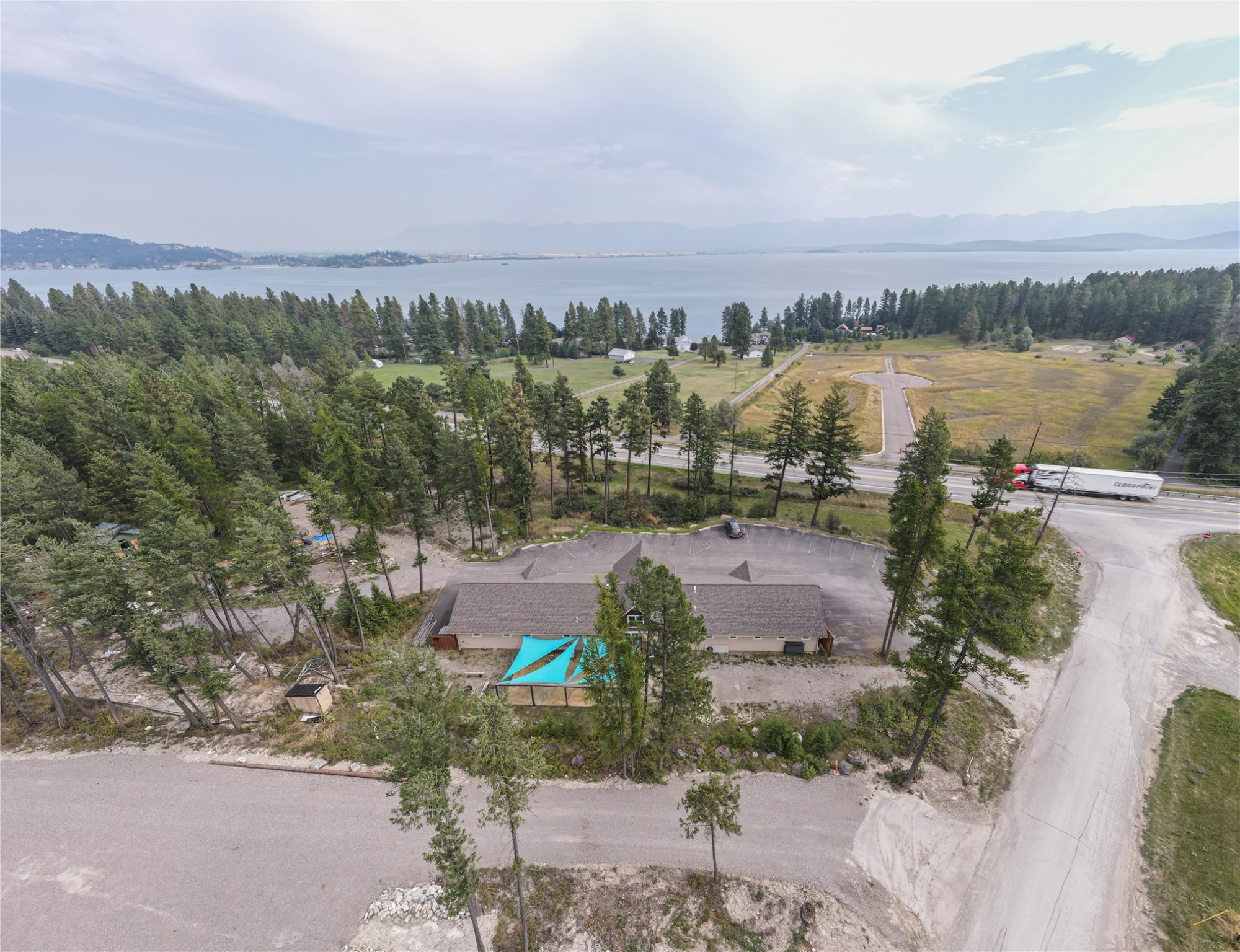 77 Deer Creek Road Property Photo 4