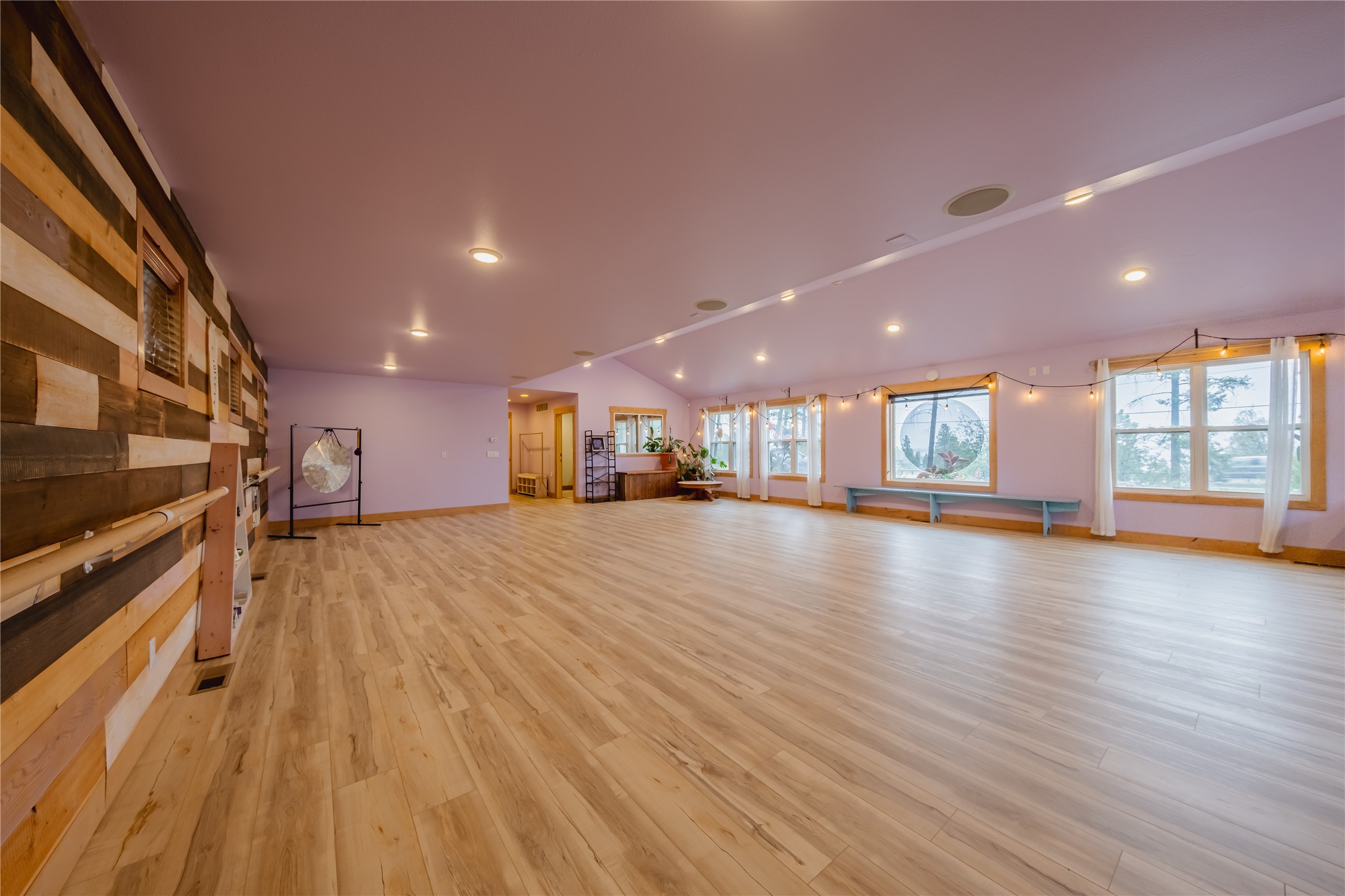 77 Deer Creek Road Property Photo 54