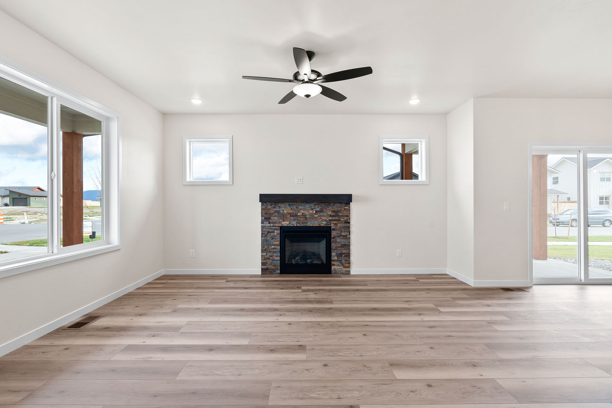 702 August Way Property Photo 10