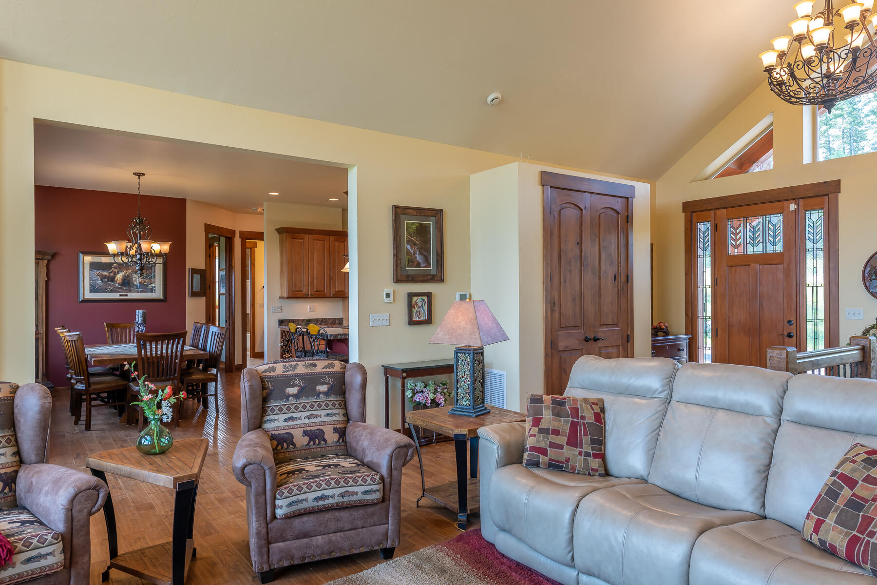 420 Buffalo Trail Property Photo 14