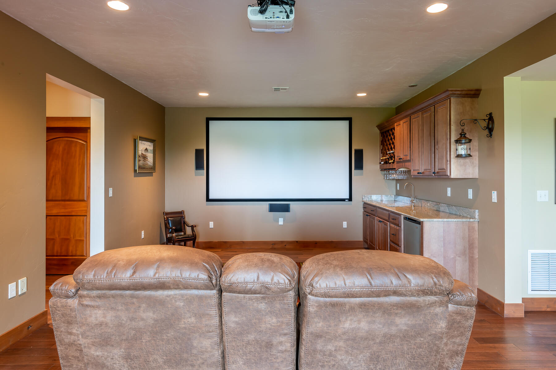 420 Buffalo Trail Property Photo 36