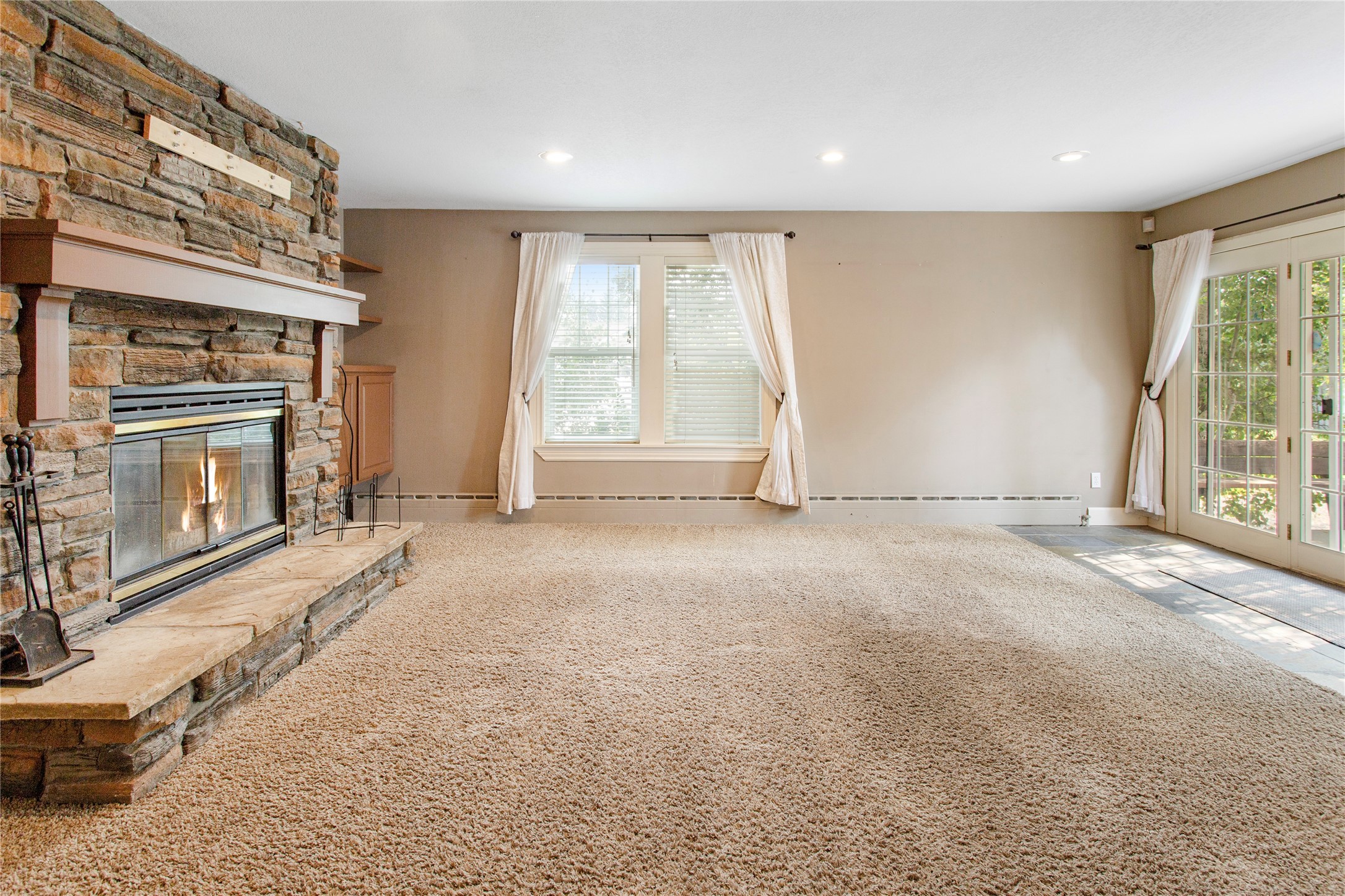2926 Elizabeth Warren Avenue Property Photo 12