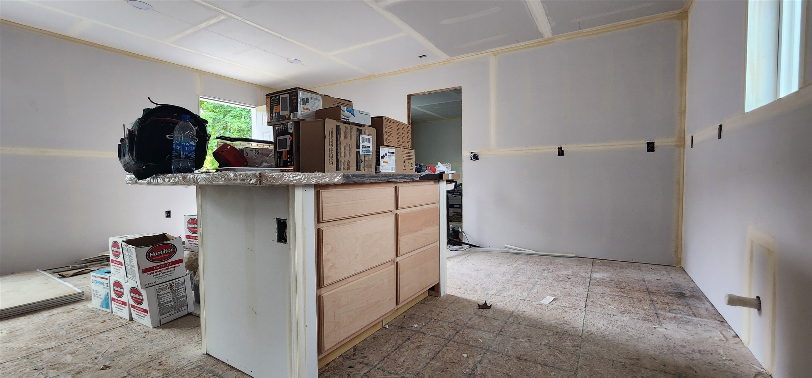 125 W Yaak Avenue Property Photo 3