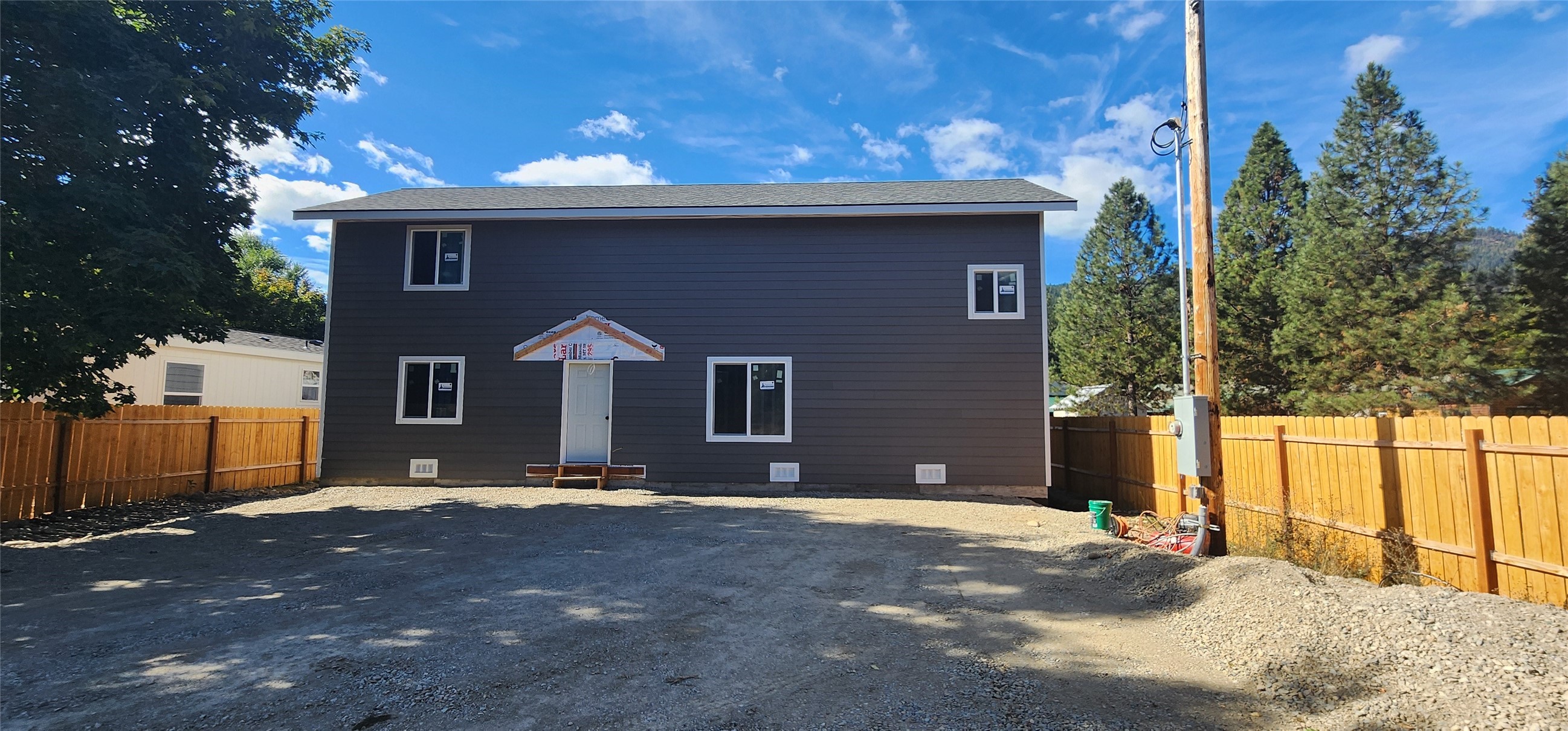 125 W Yaak Avenue Property Photo 18