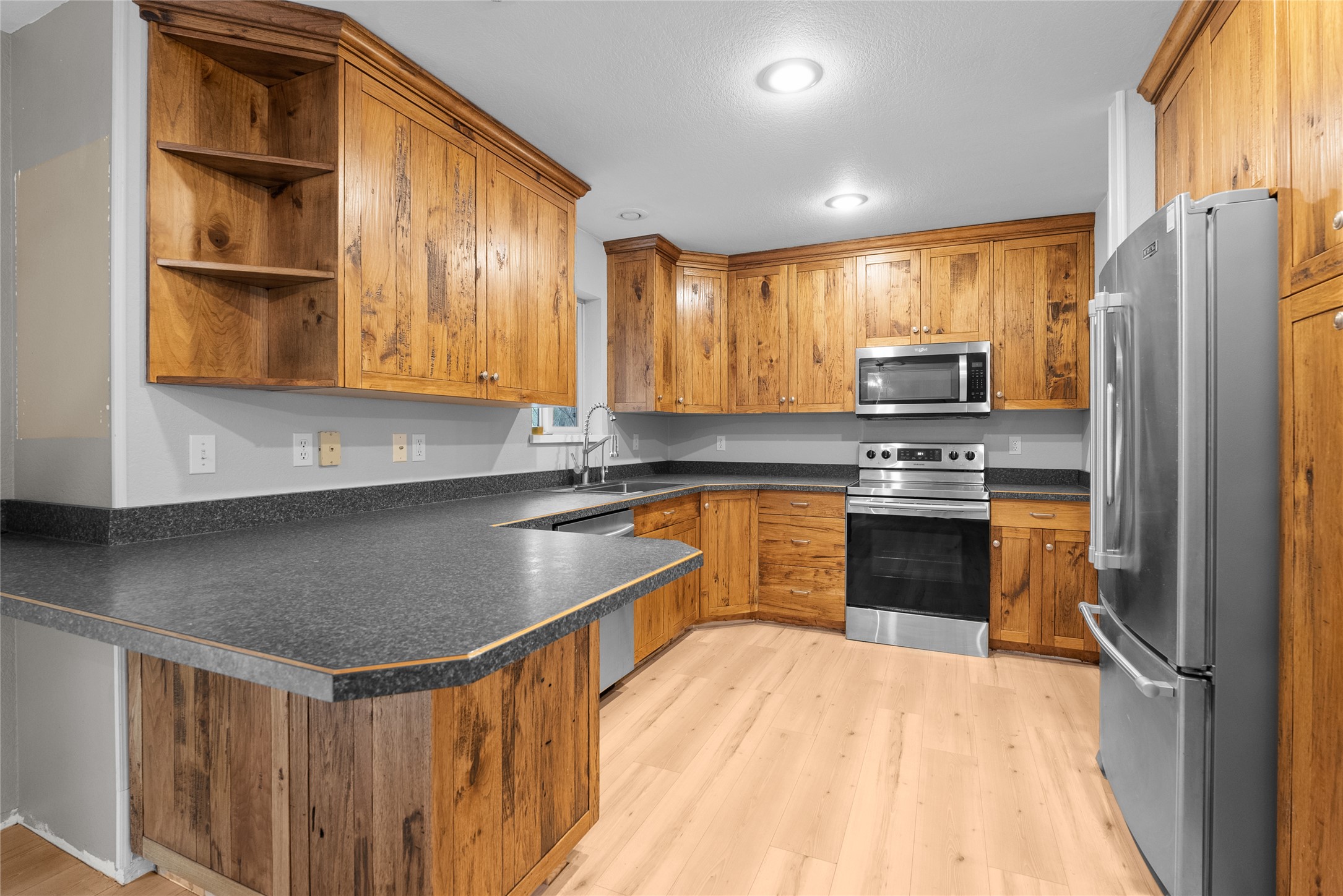 144 Shady Lane Property Photo 15