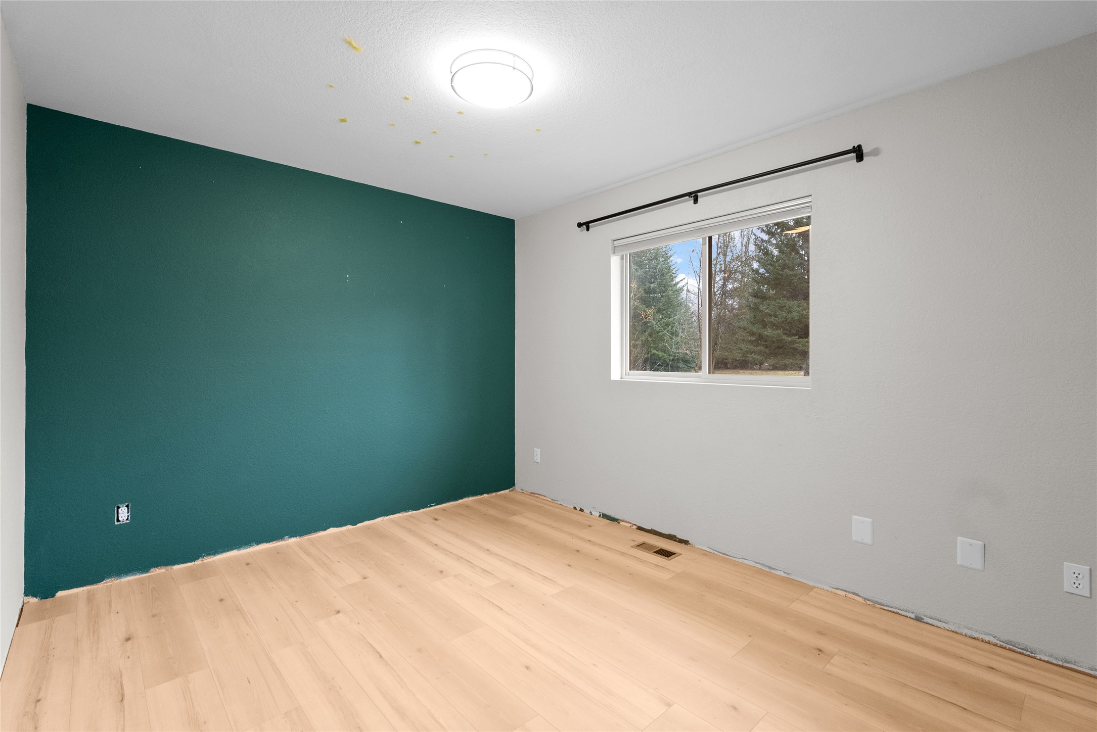 144 Shady Lane Property Photo 24