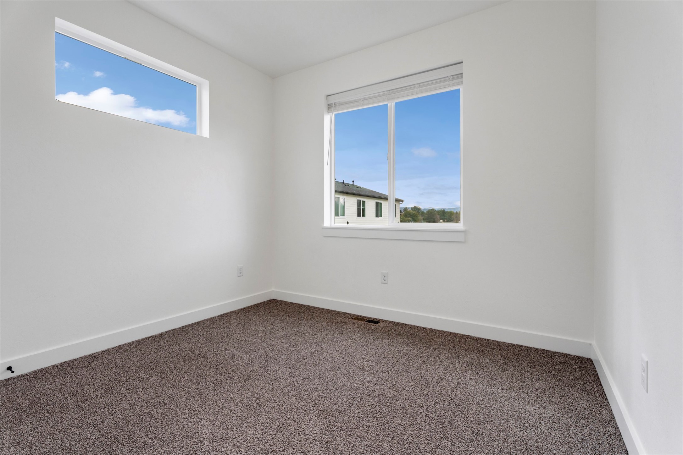 225 Fairgrounds Road Property Photo 30