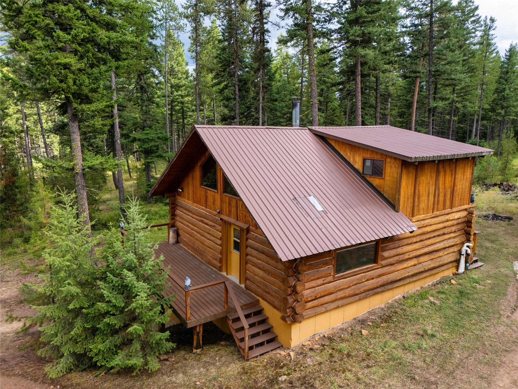 1076 Grizzly Mountain Road Property Photo 4