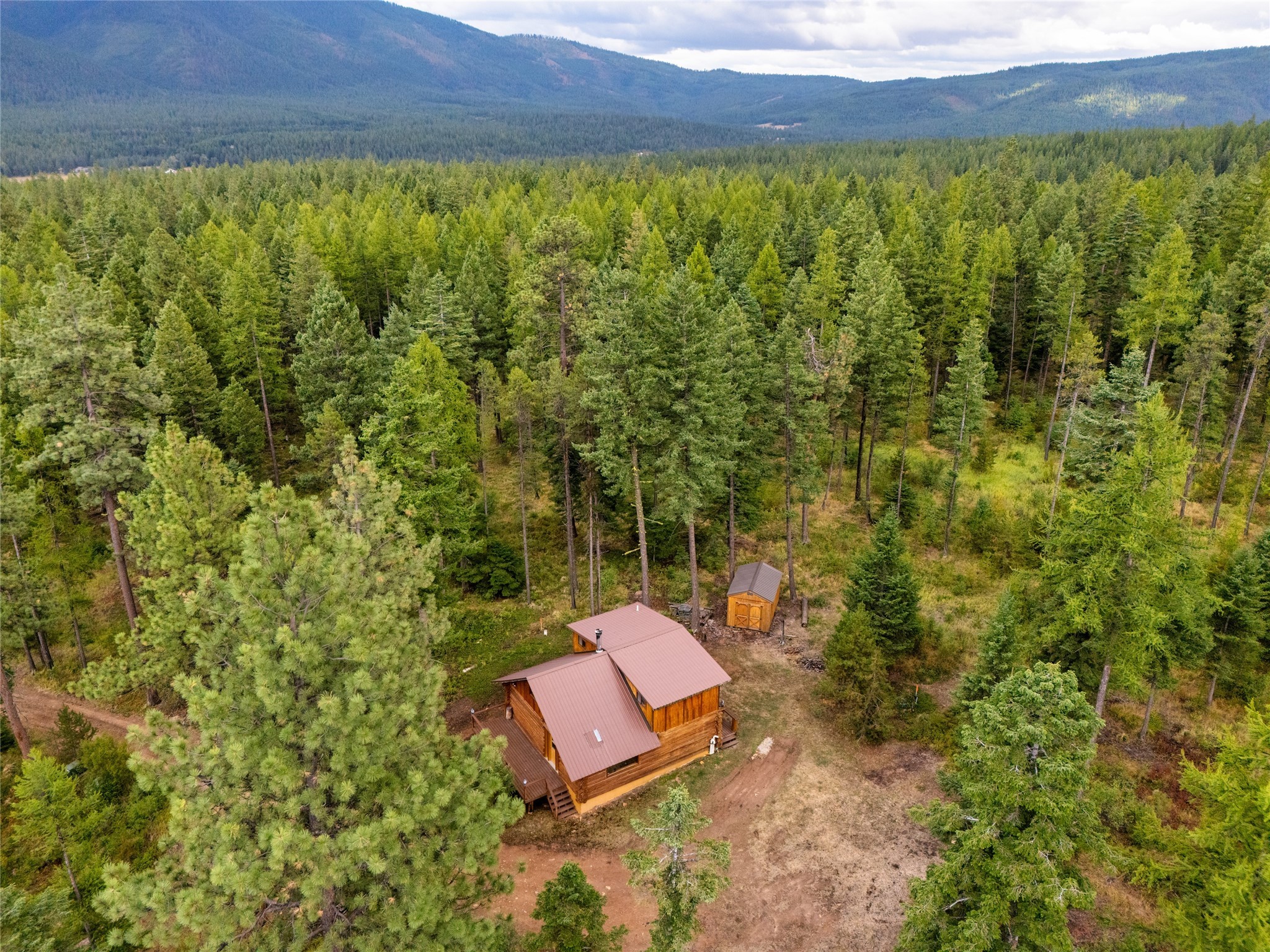 1076 Grizzly Mountain Road Property Photo 7