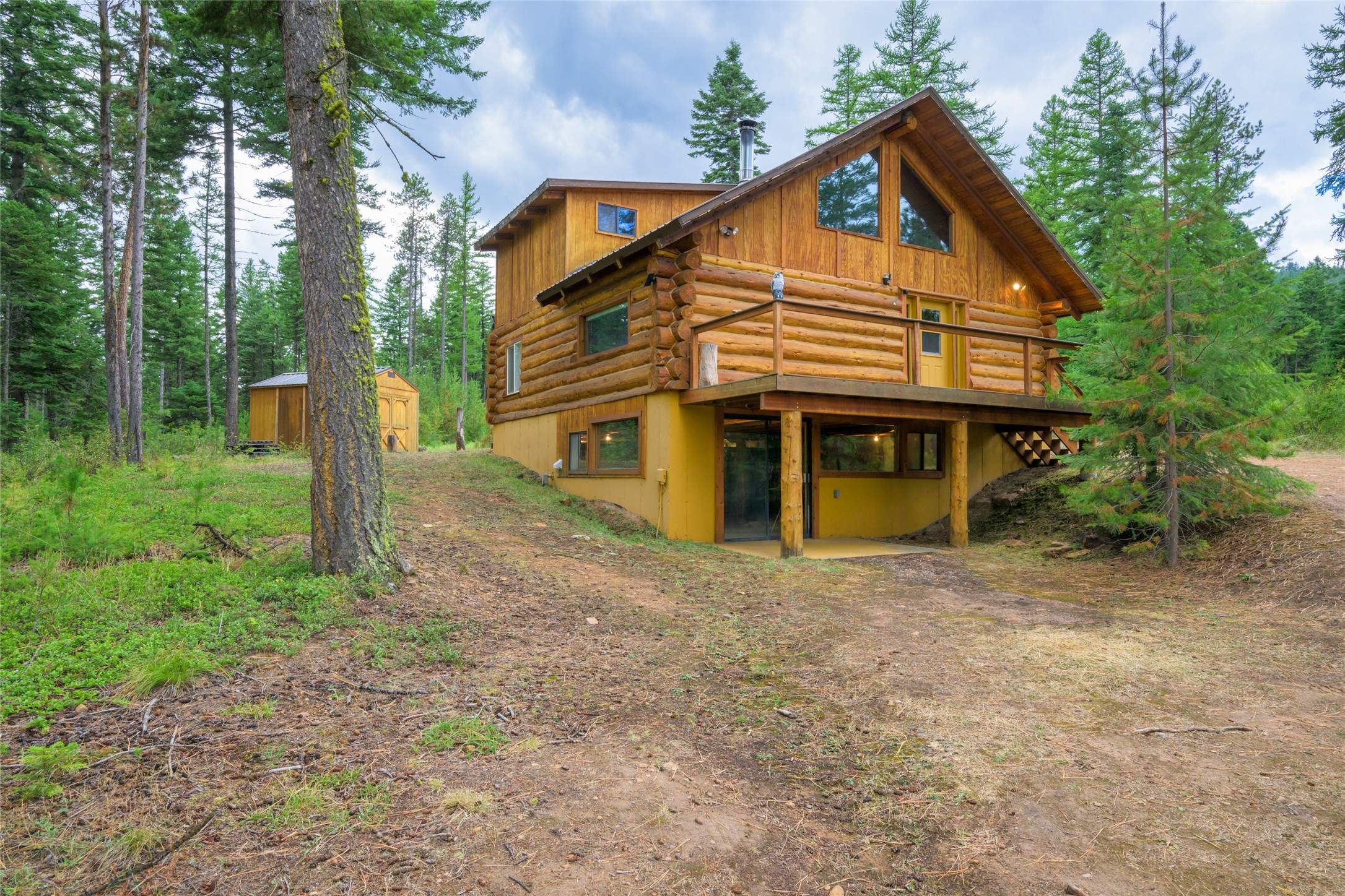 1076 Grizzly Mountain Road Property Photo 8