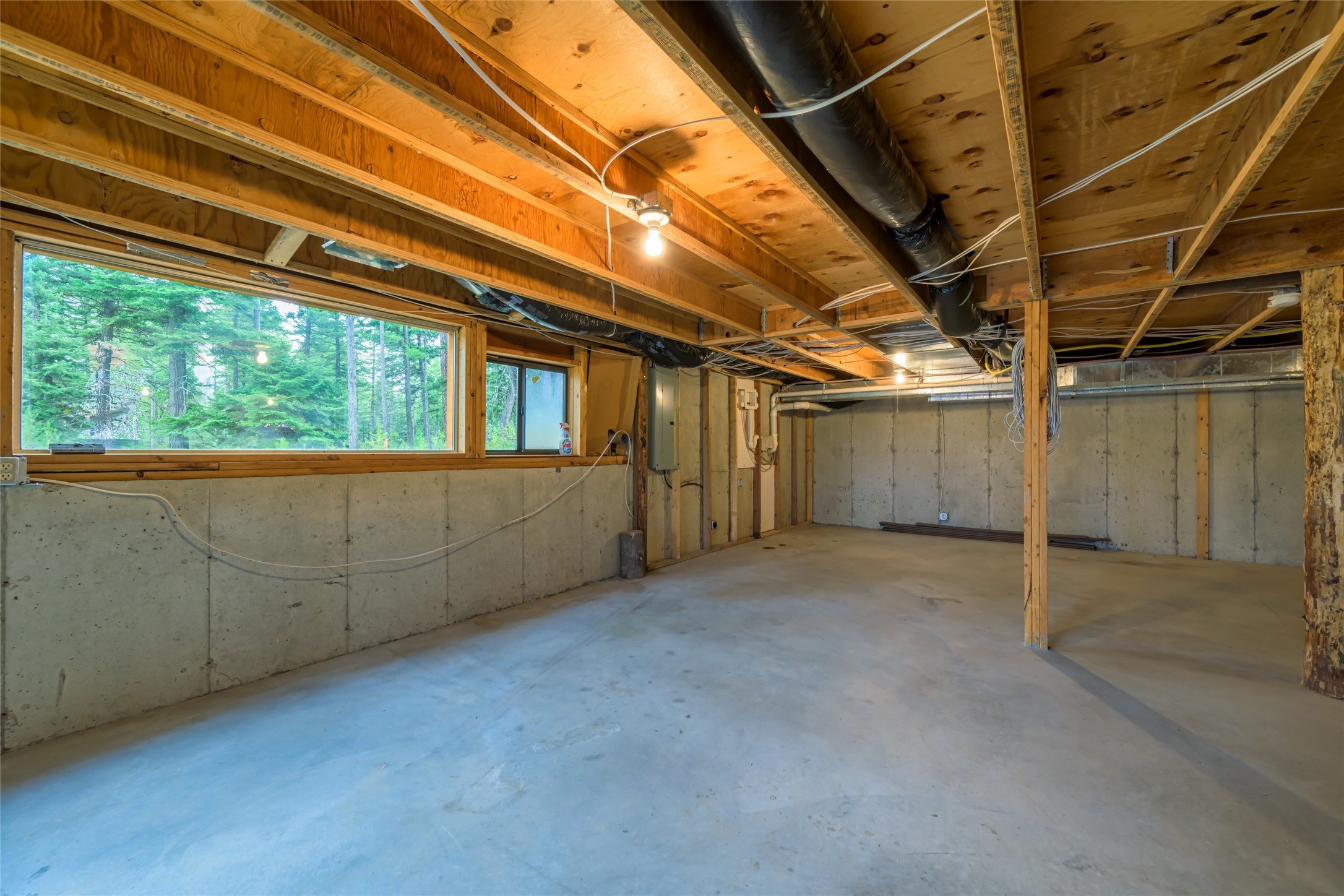 1076 Grizzly Mountain Road Property Photo 32