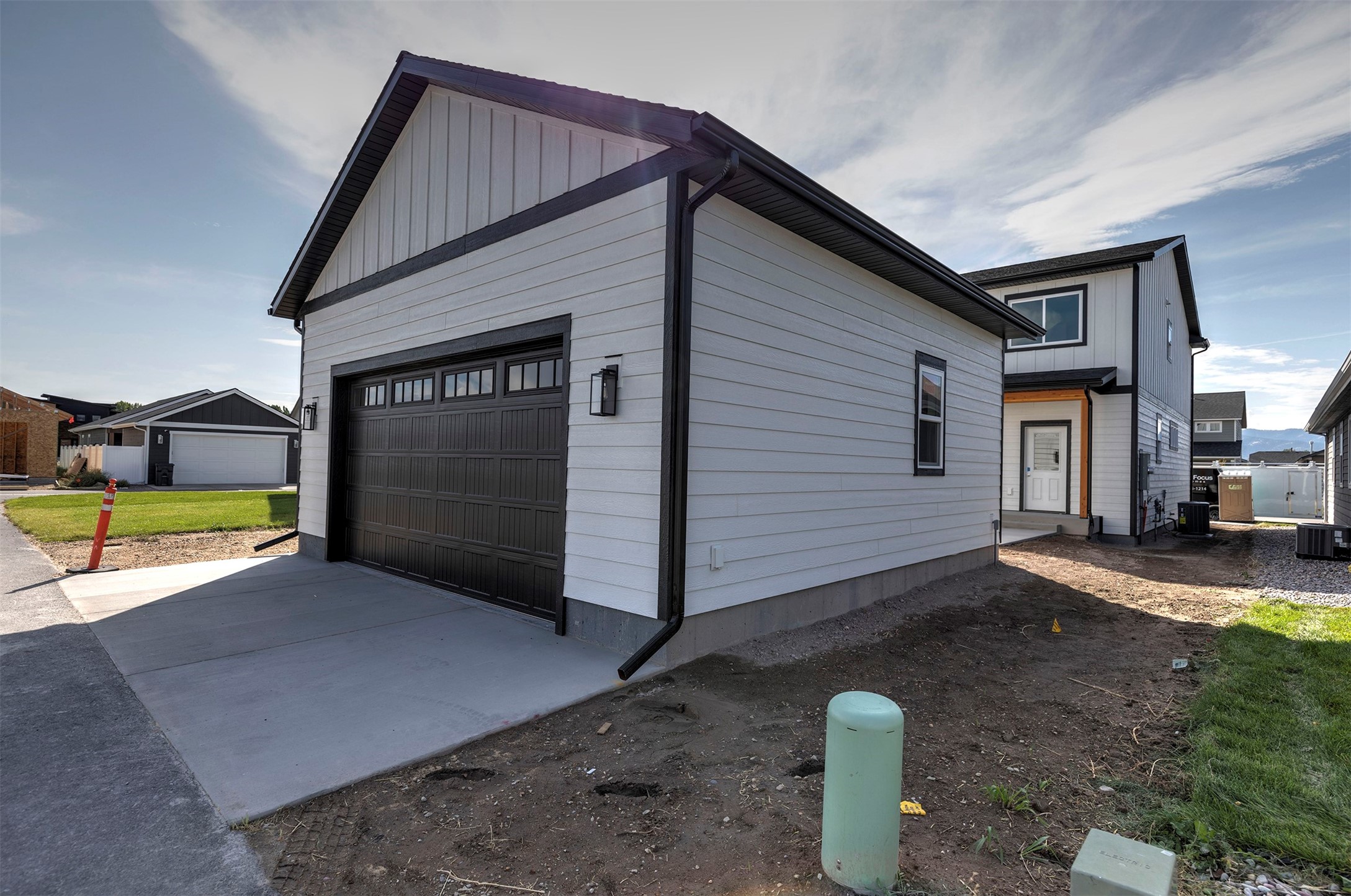 2514 Fence Line Drive Property Photo 13