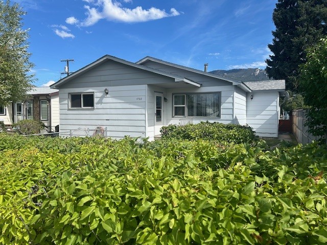 1722 Farragut Avenue Property Photo 13