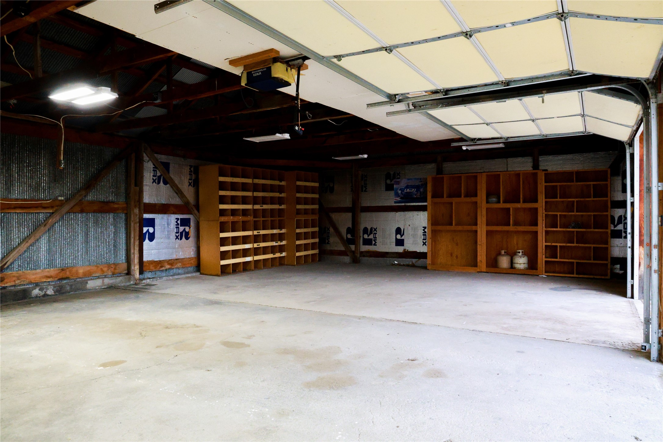 655 Mission Road Property Photo 9