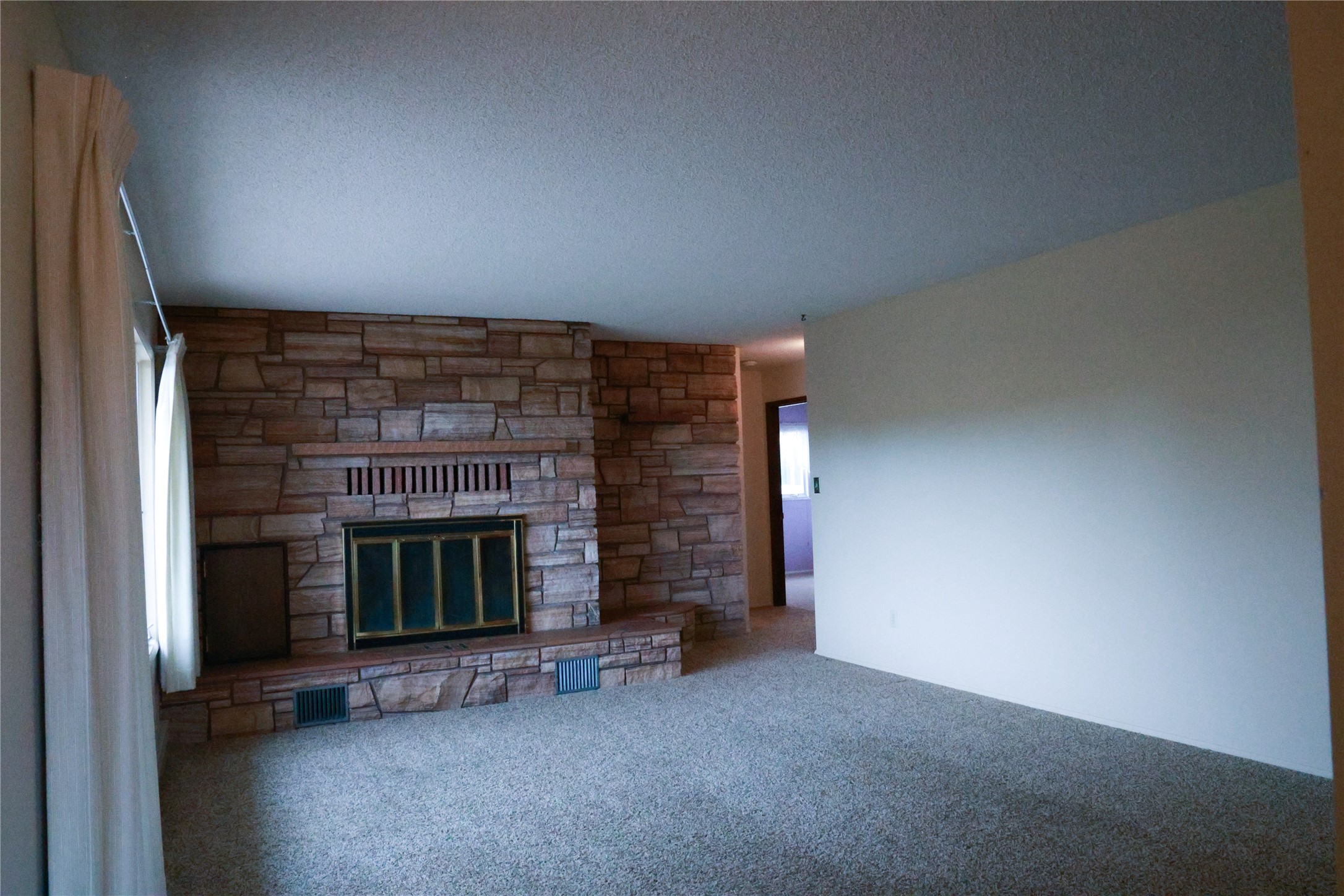 655 Mission Road Property Photo 18
