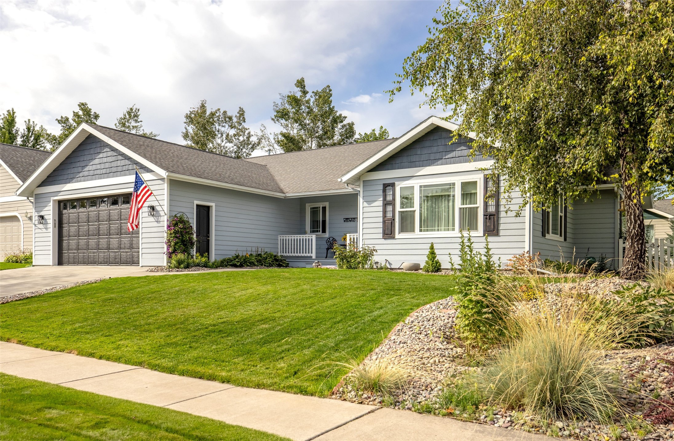 44 Windward Loop Property Photo 1