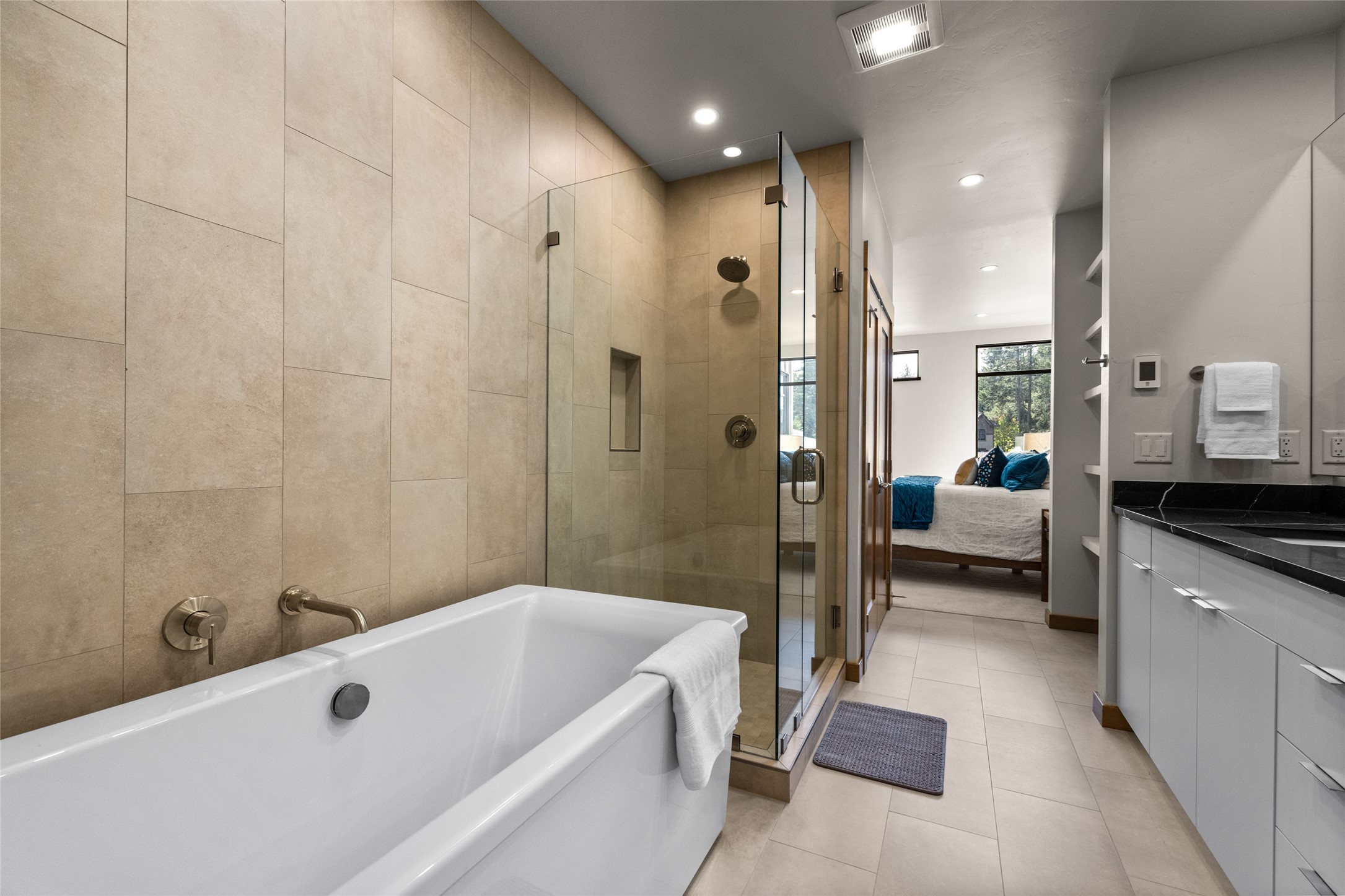 86 Serpentine Circle 202 Property Photo 19