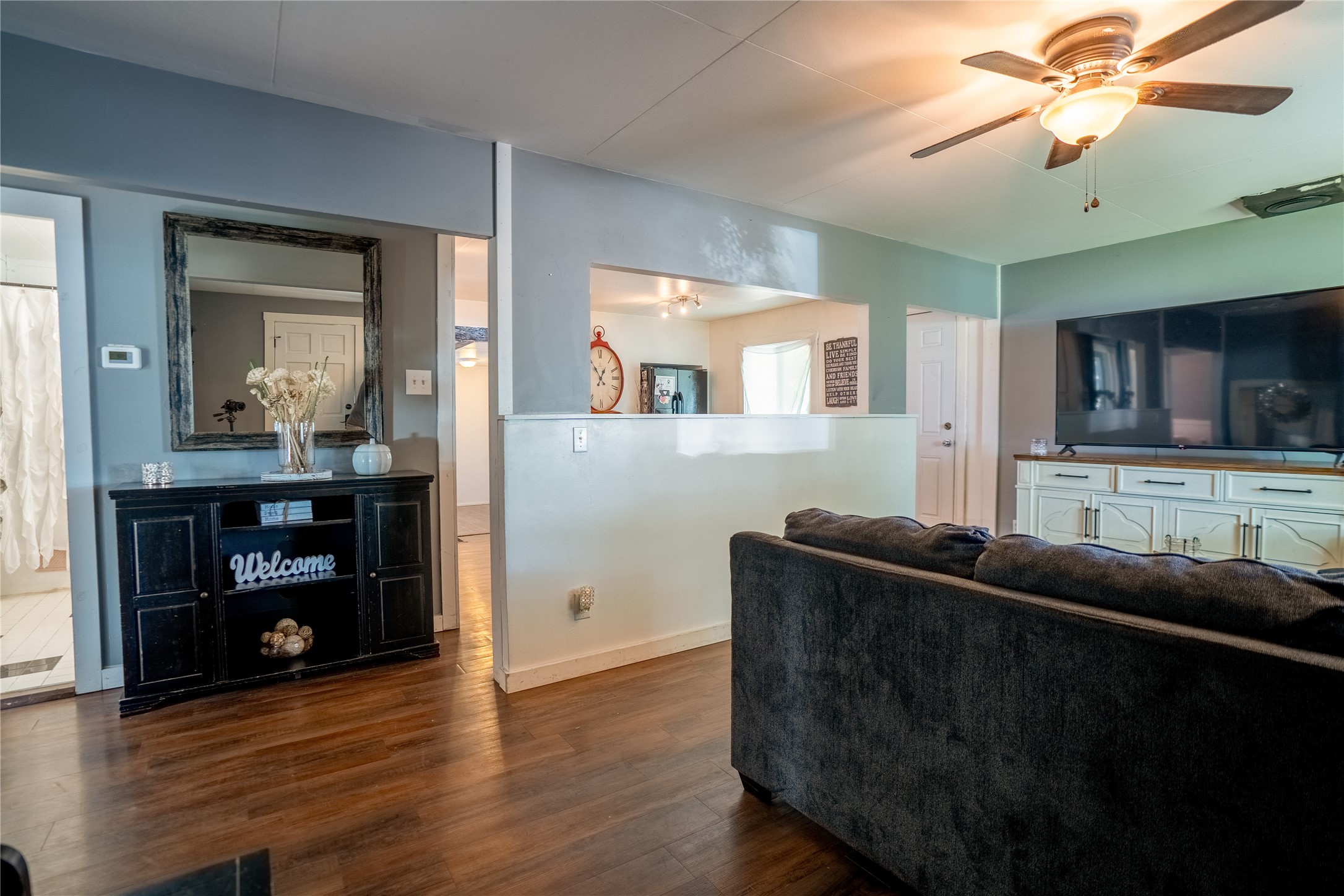 330 2nd Avenue W Property Photo 6