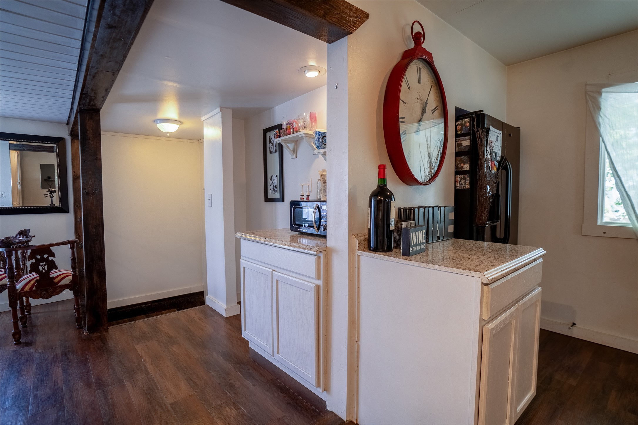 330 2nd Avenue W Property Photo 13