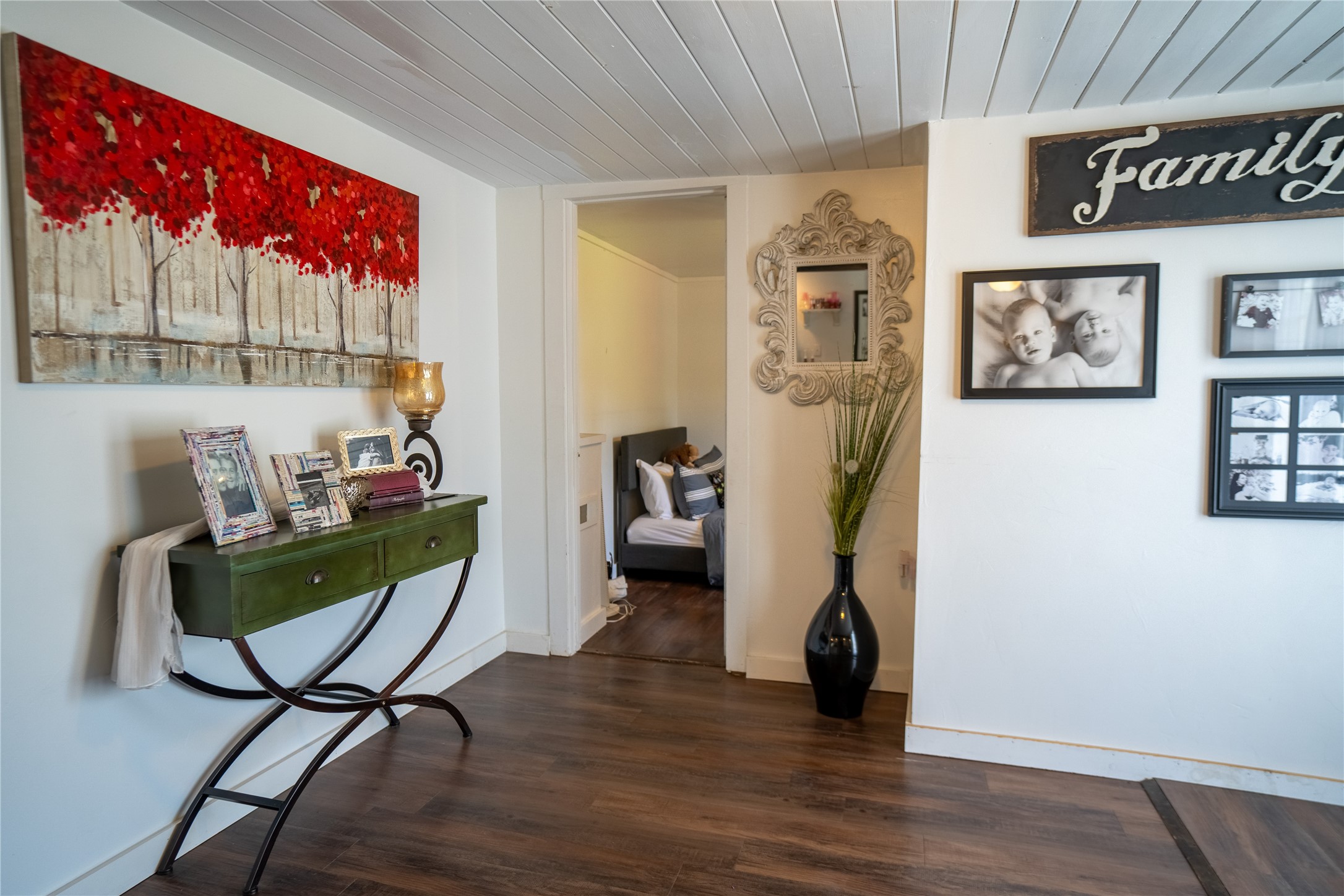 330 2nd Avenue W Property Photo 18