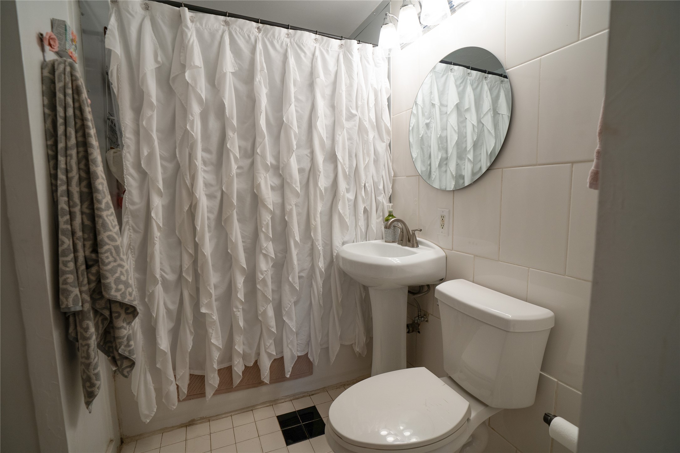 330 2nd Avenue W Property Photo 24