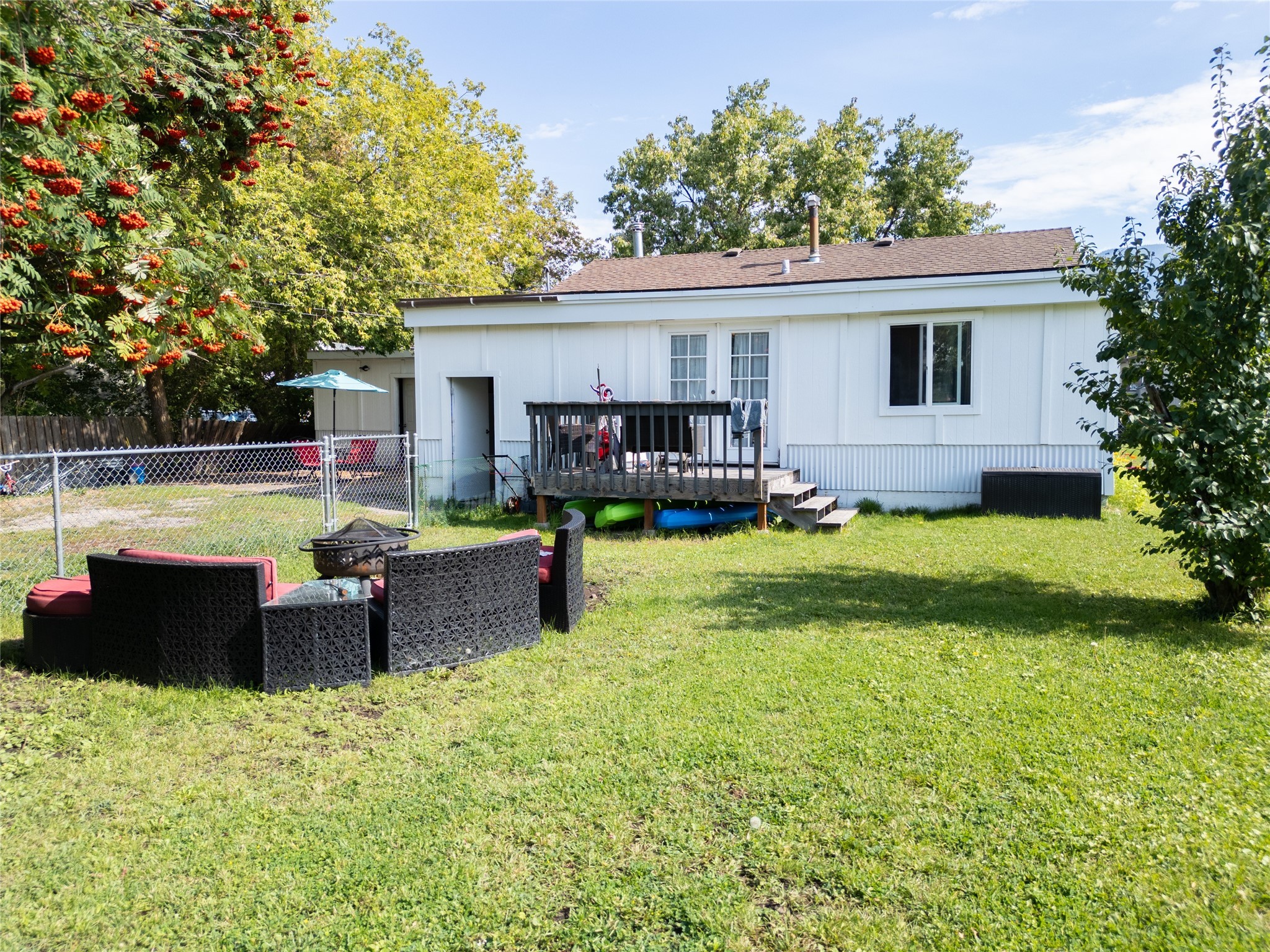 330 2nd Avenue W Property Photo 46