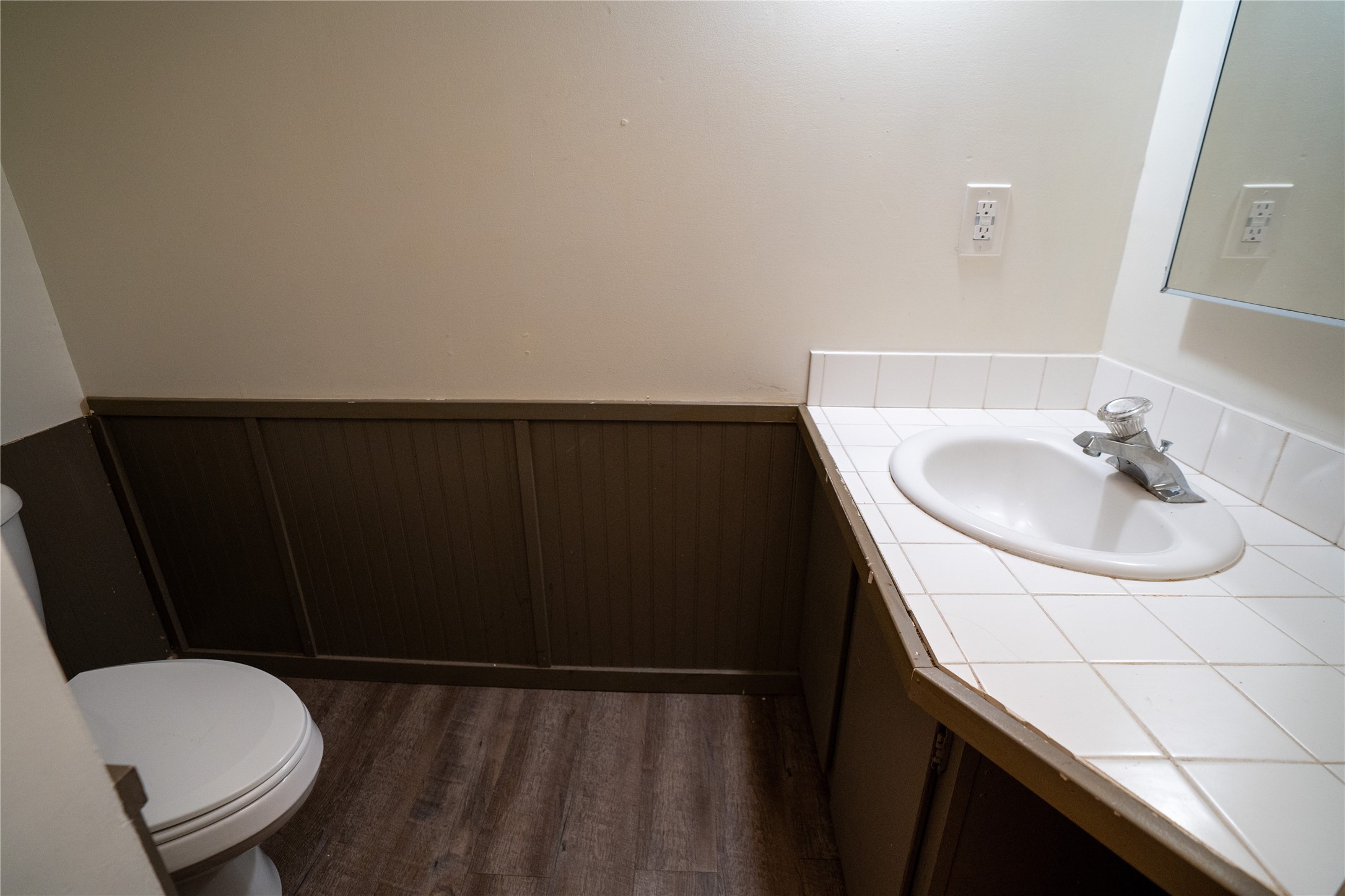330 2nd Avenue W Property Photo 33